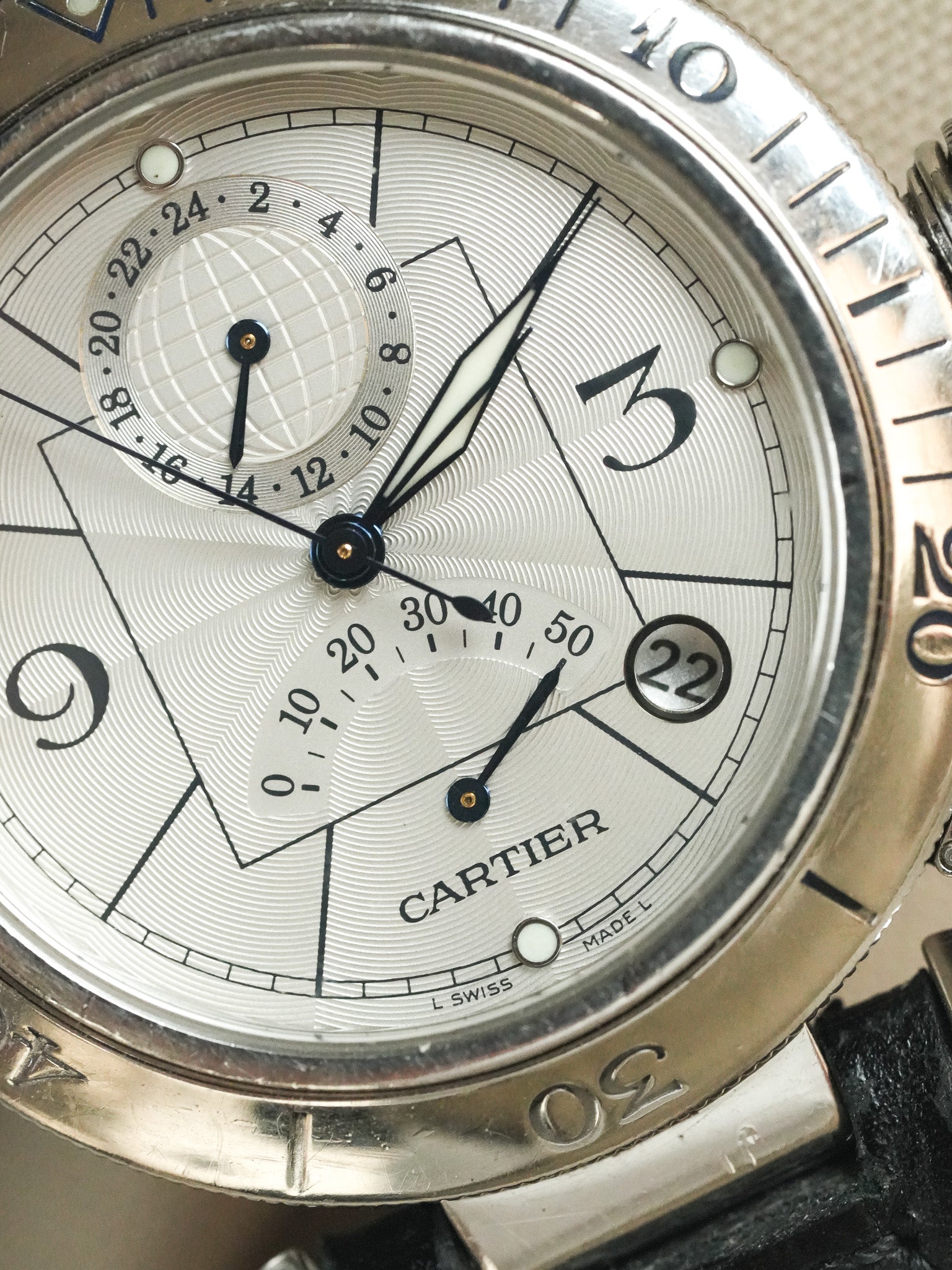 Cartier - Pasha 2388 احتياطي الطاقة 24h جلد مشبك قابل للطي - 2000s