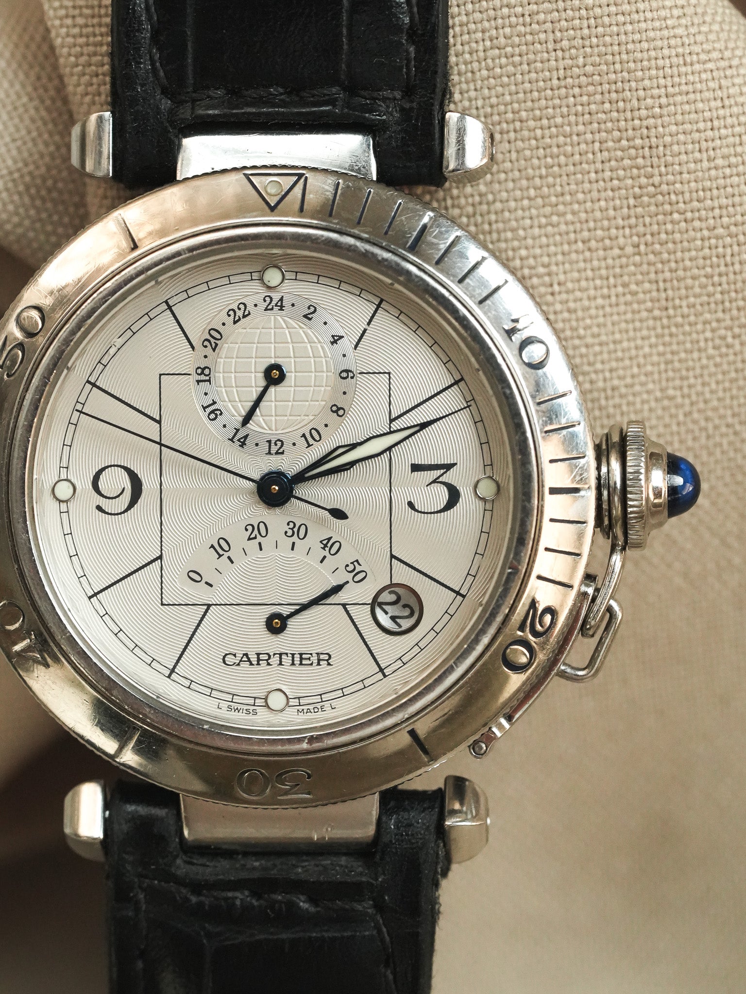 Cartier - Pasha 2388 احتياطي الطاقة 24h جلد مشبك قابل للطي - 2000s