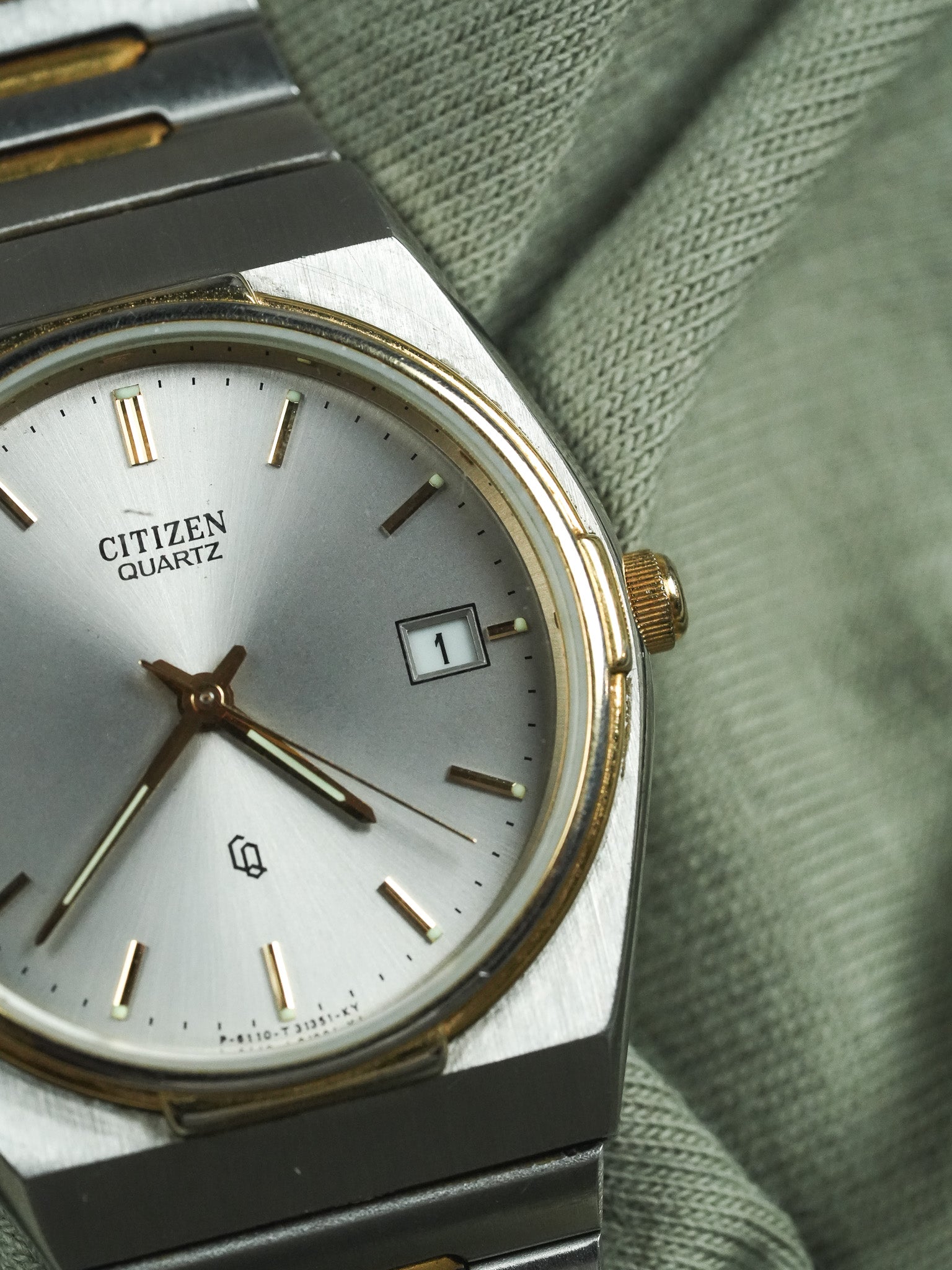 Citizen - سوار فولاذ ذهبي أصلي - 1998
