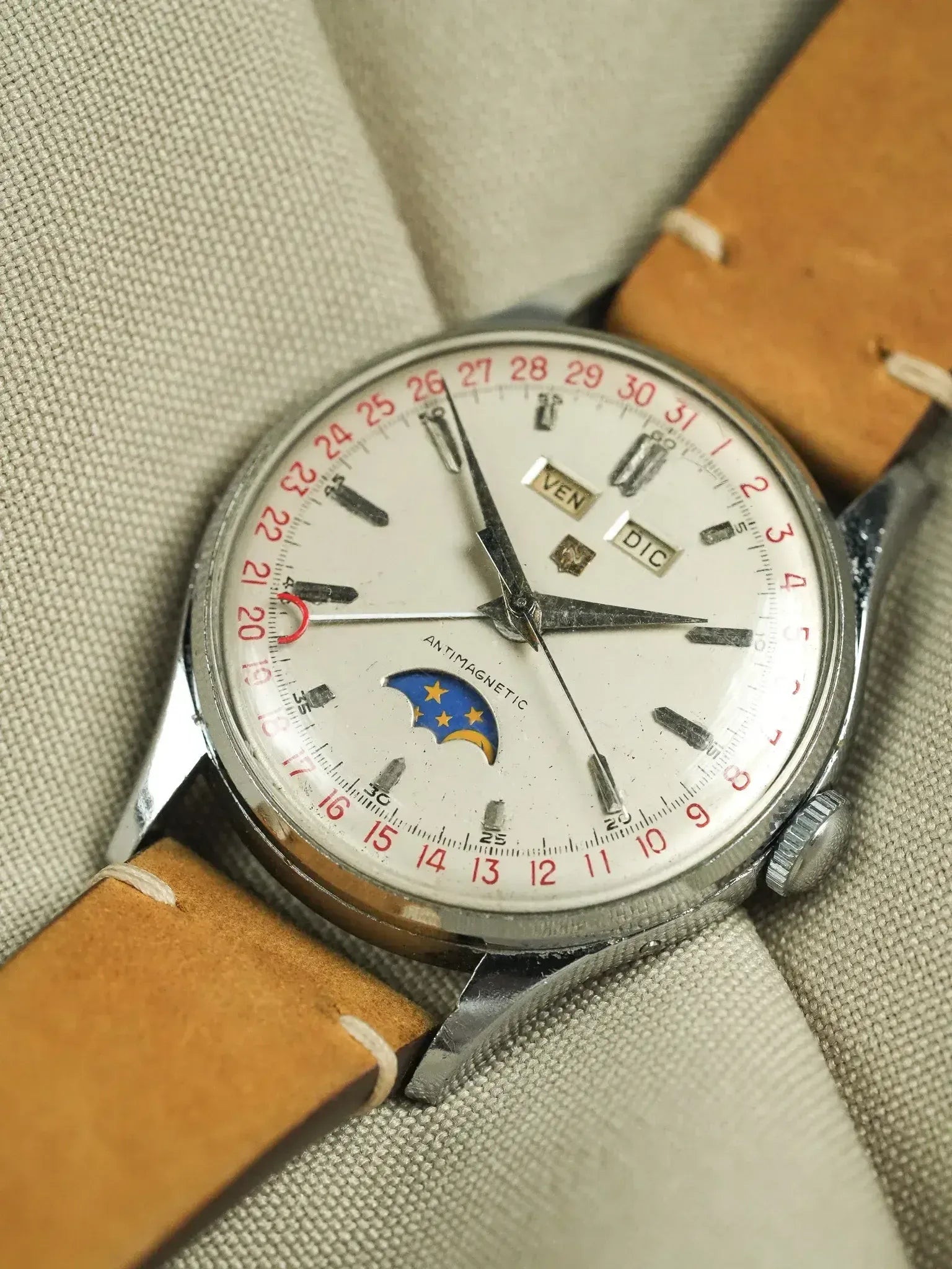 Nobellux - Valjoux 90 Acero Fase lunar Calendario triple - 1950s