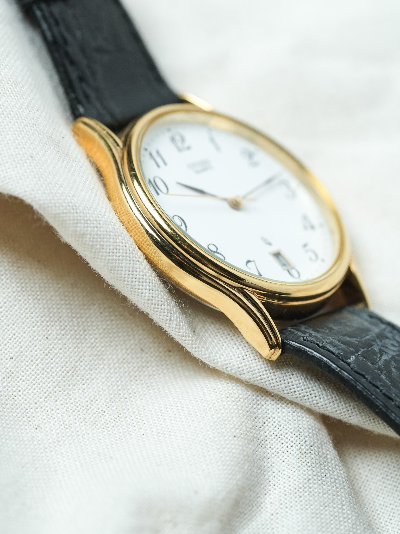 Citizen - Ronde Extra-Plate Or Date 6H - NOS - 1990