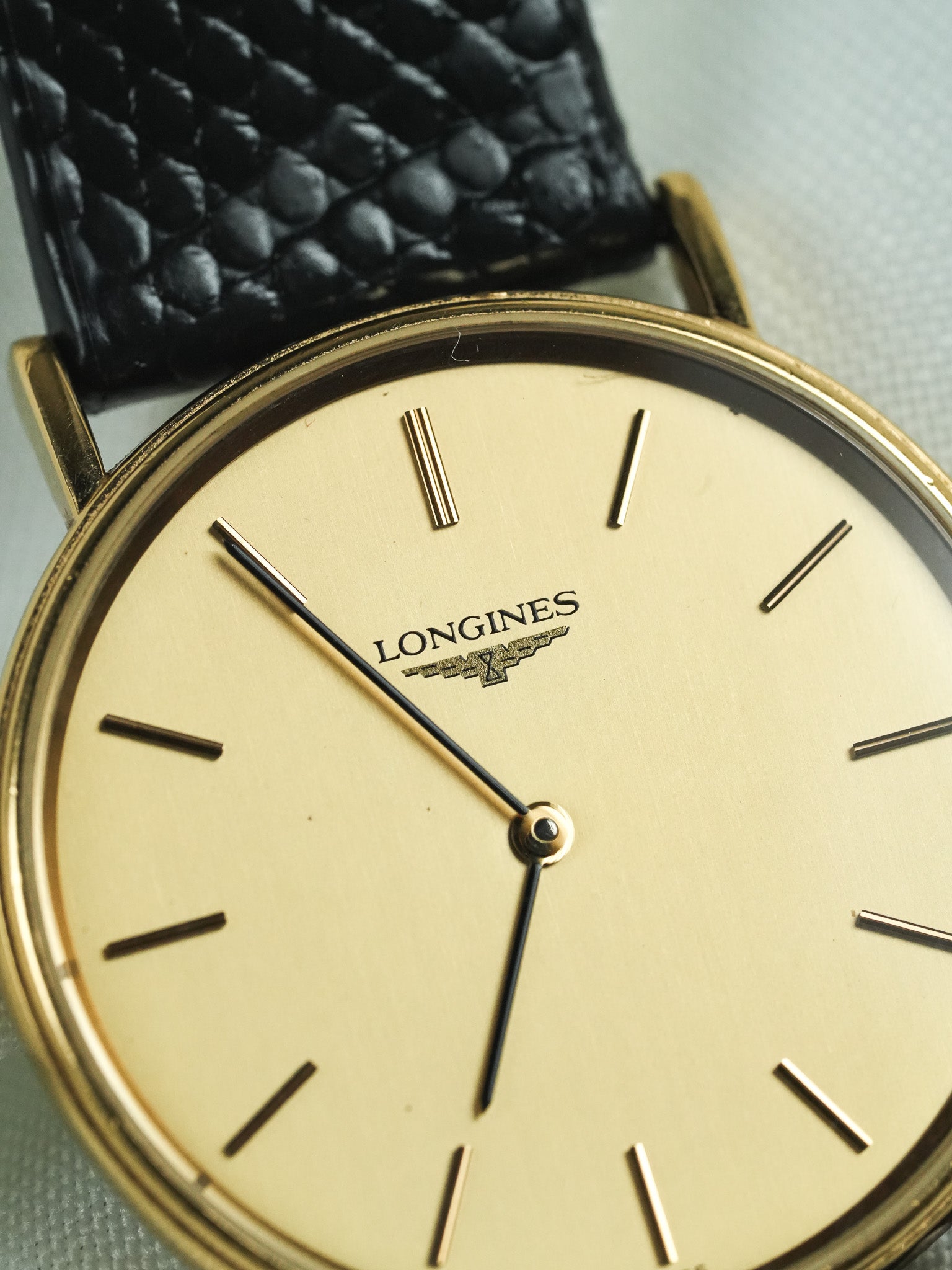 Longines - Extra slim or quartz - 1980s