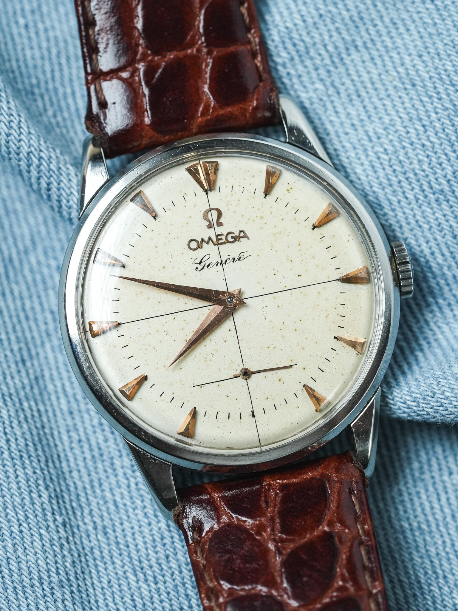 Omega - Genève 2748-3 Acier Patine Ivoire - 1954