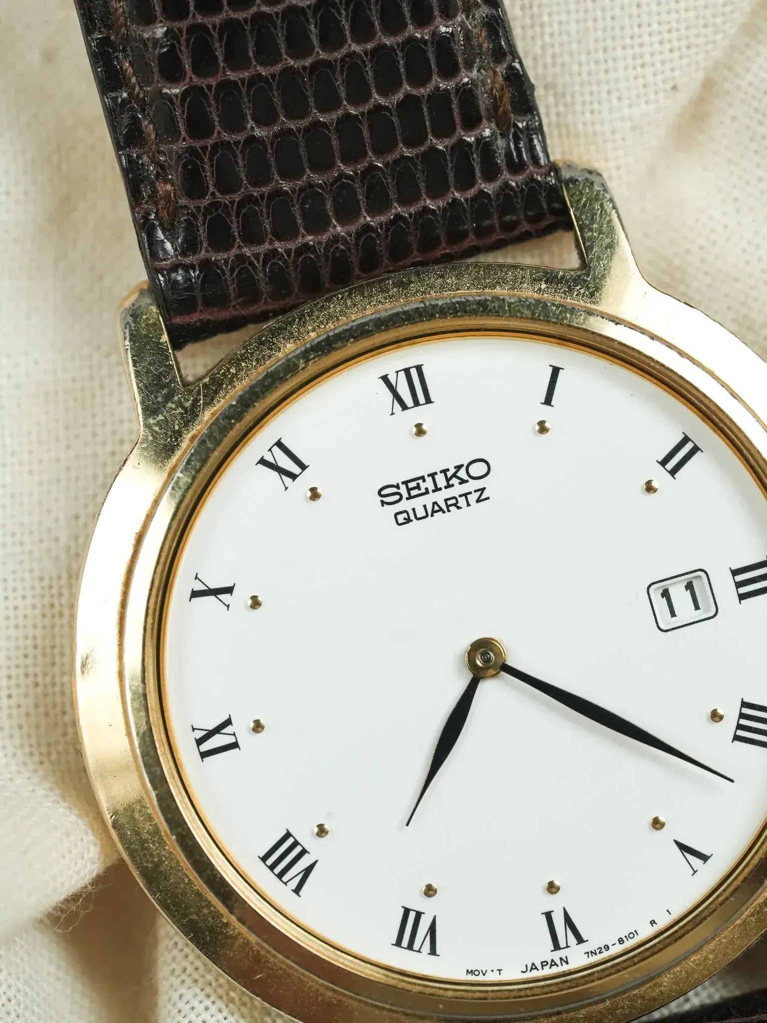 Seiko - Reloj de Vestir Fecha Chapado en Oro Índice Romano - 2002