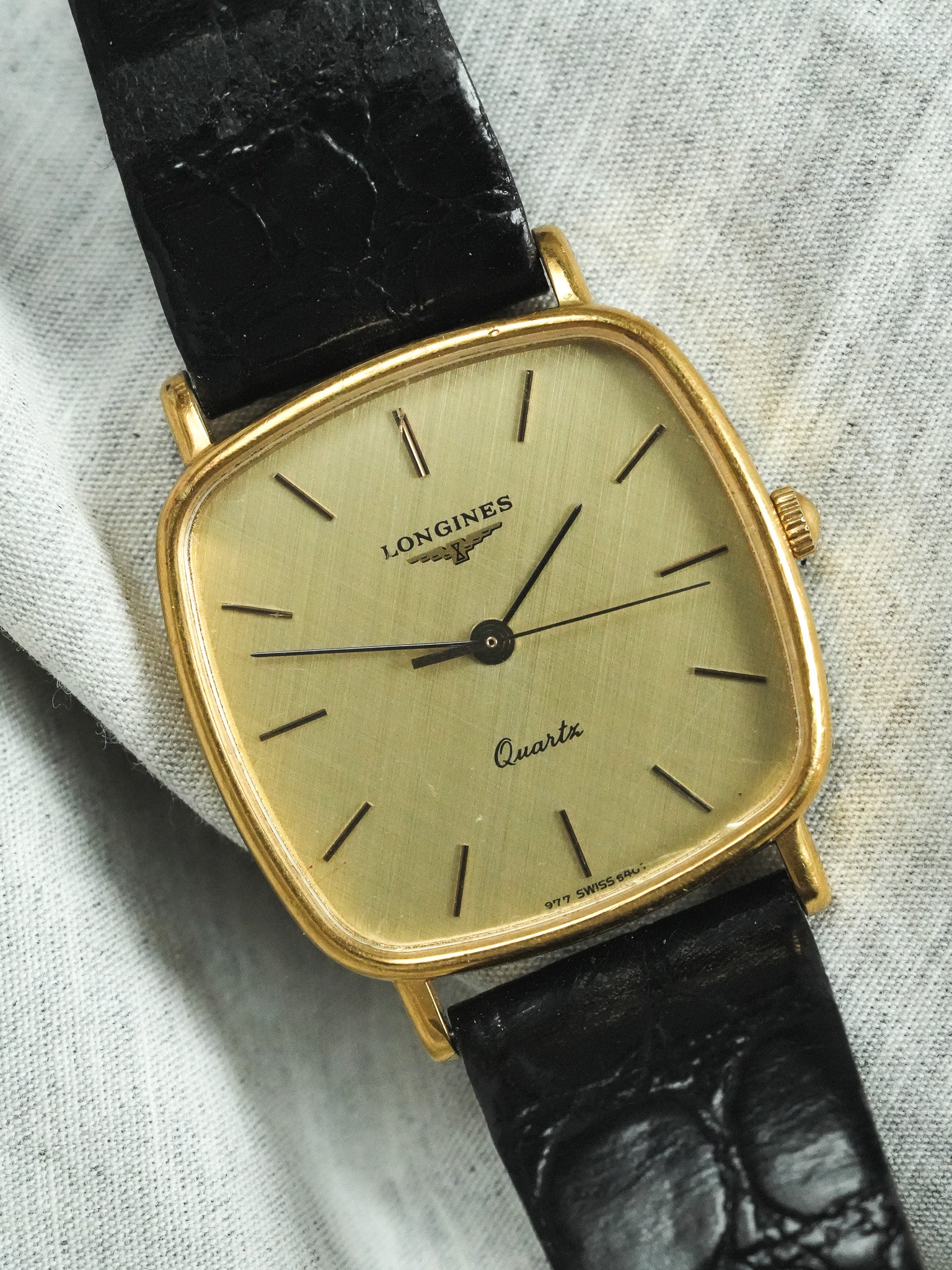 Longines - Cuscino Oro Quadrante lino tutto originale - 1980s