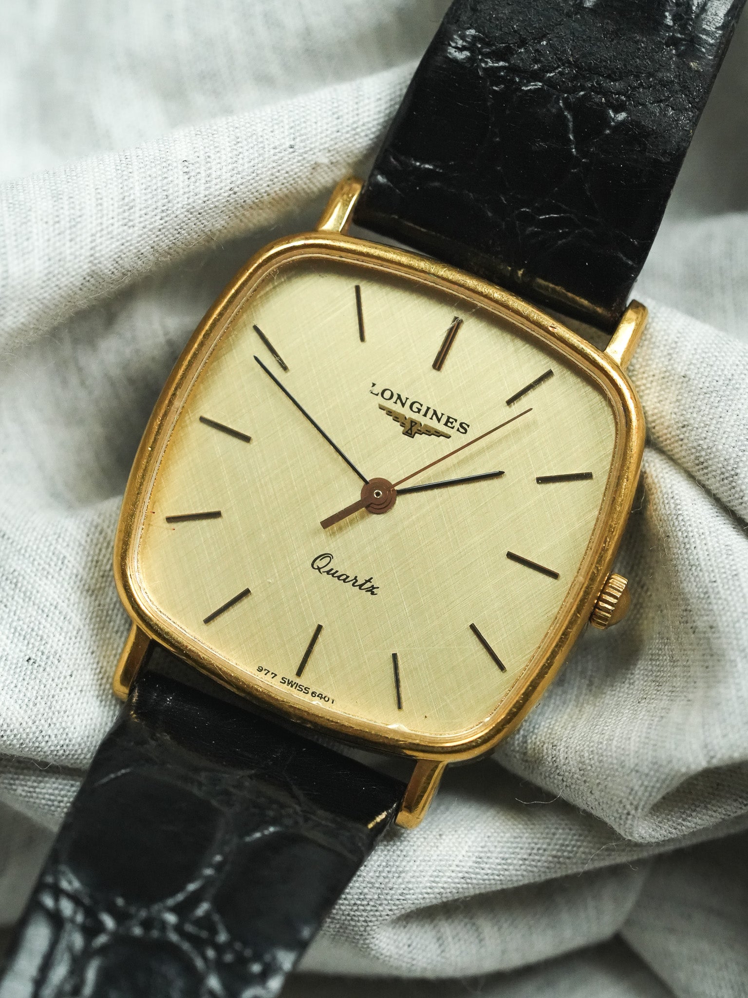 Longines - Cuscino Oro Quadrante lino tutto originale - 1980s