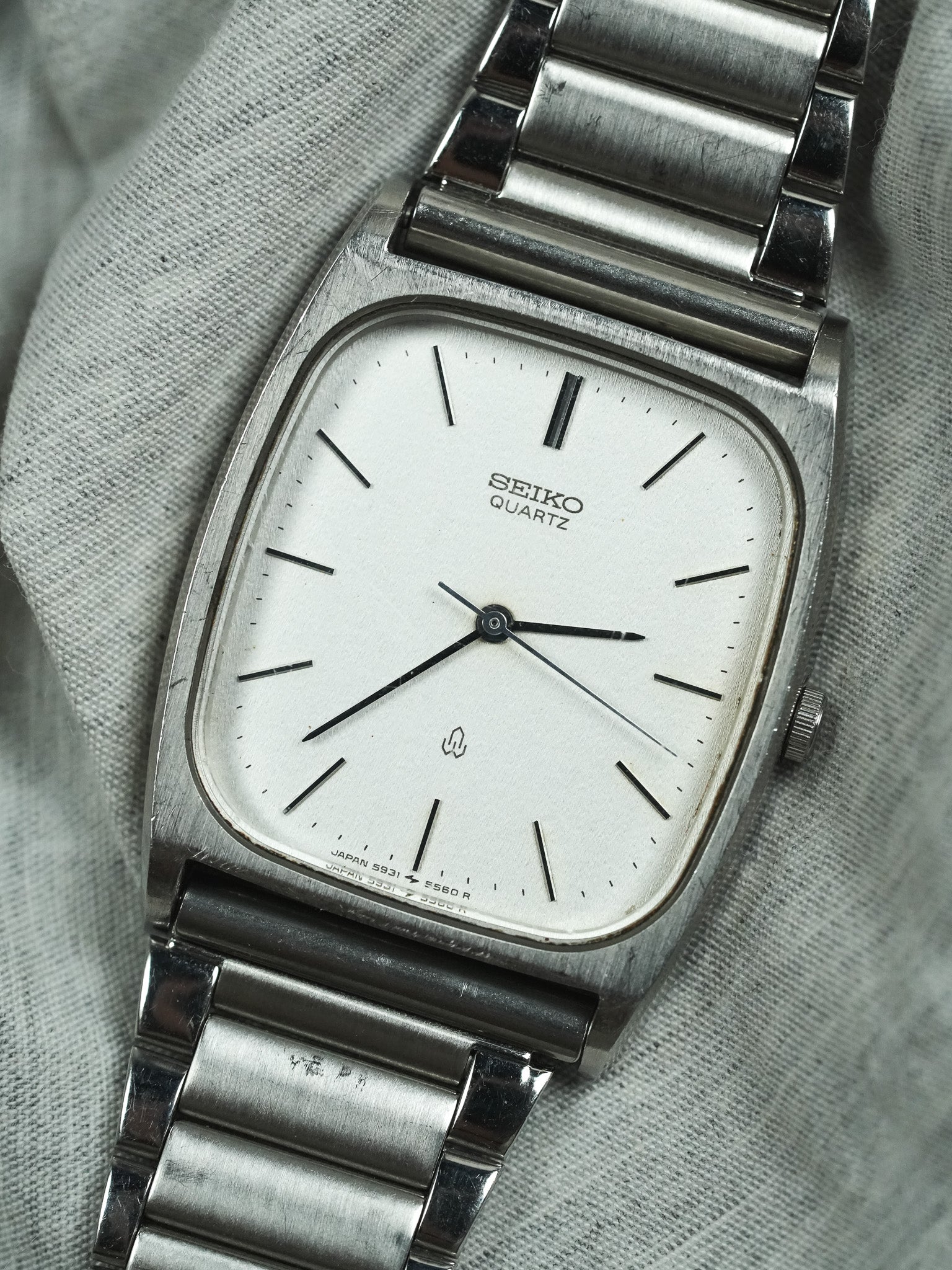 Seiko - Tonneau Acciaio Quadrante Acciaio - 1982