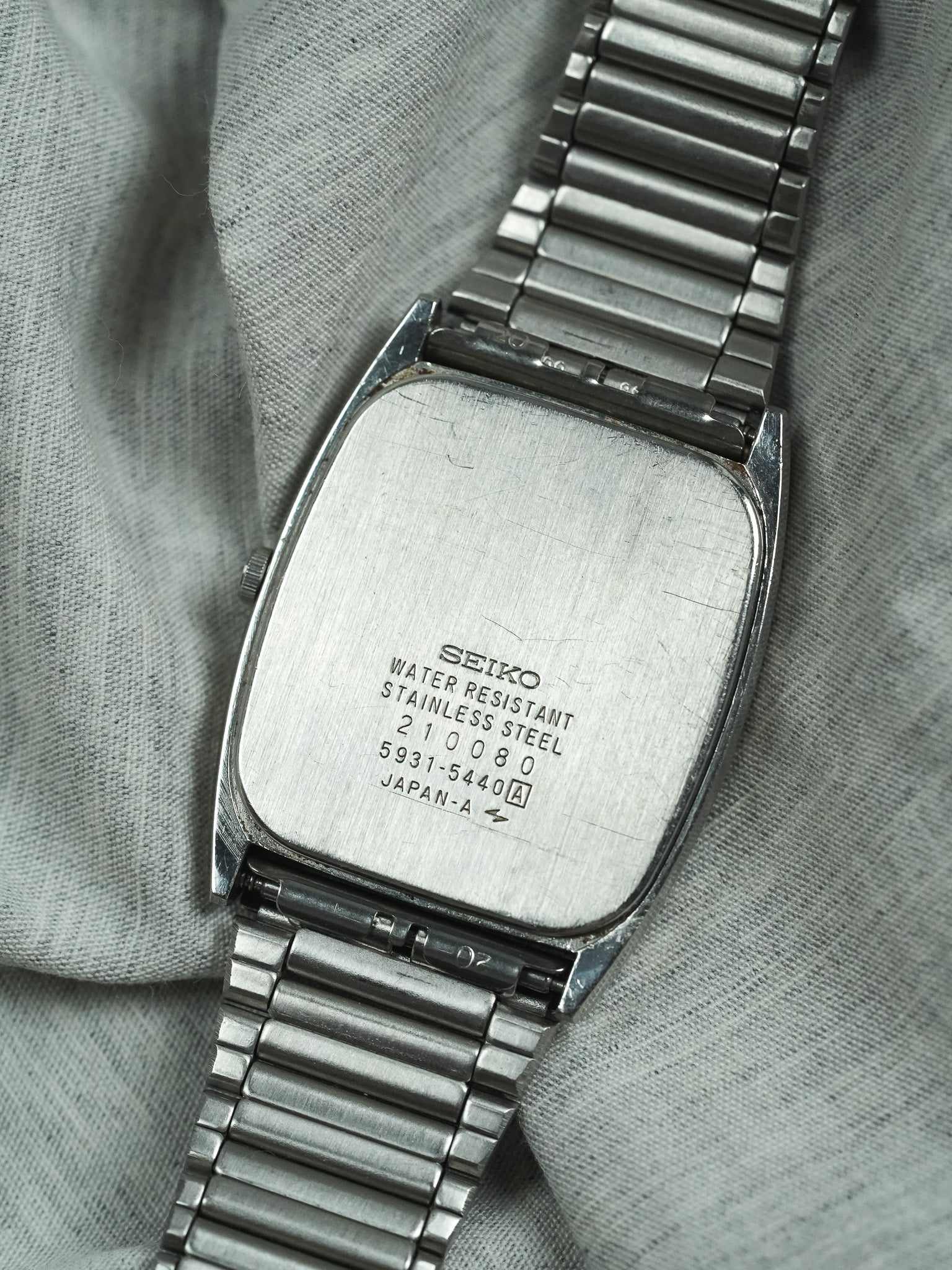 Seiko - Tonneau Acciaio Quadrante Acciaio - 1982