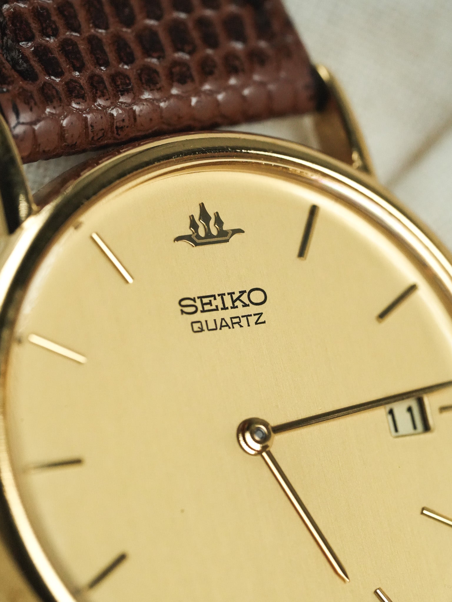 Seiko - Montre habillée Ronde Or Date - 1991