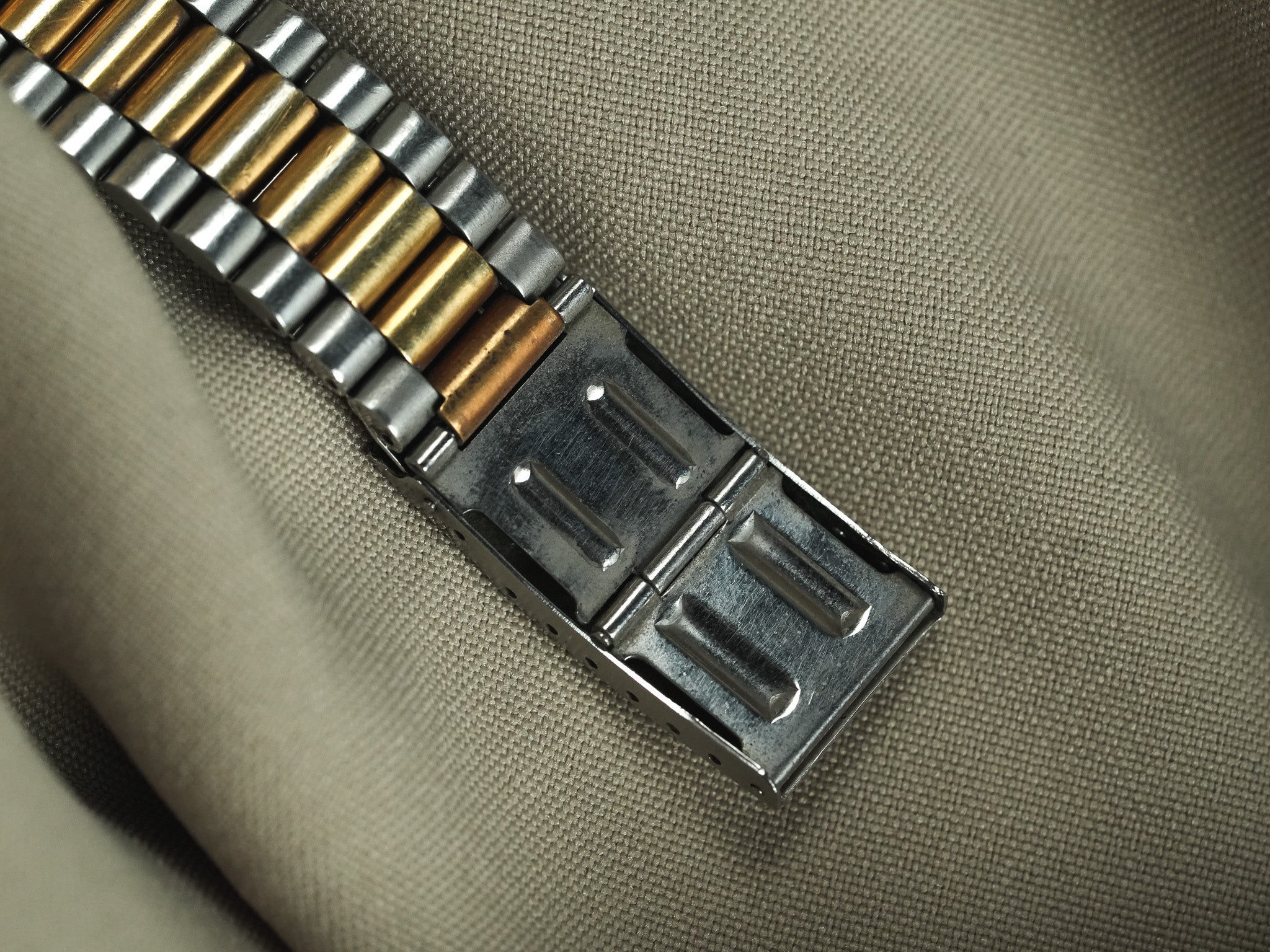 Tag Heuer - Professionale 2000 39mm Acciaio Oro Quadrante nero - 1990s