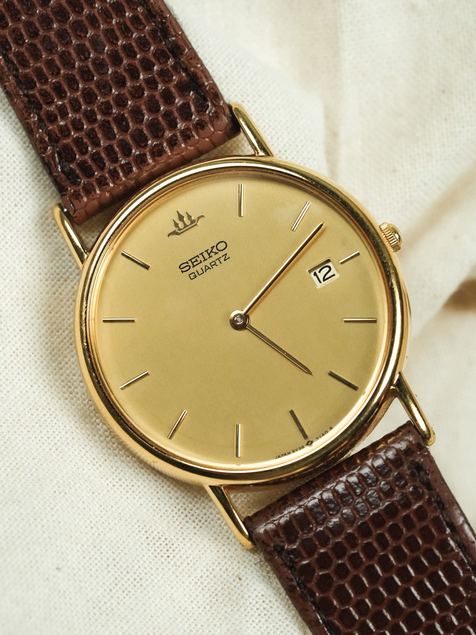Seiko - Montre habillée Ronde Or Date - 1991