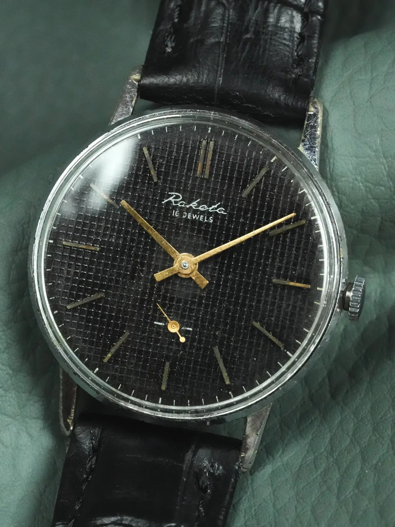 Raketa - Black Honeycomb sub-second OR - 1960s