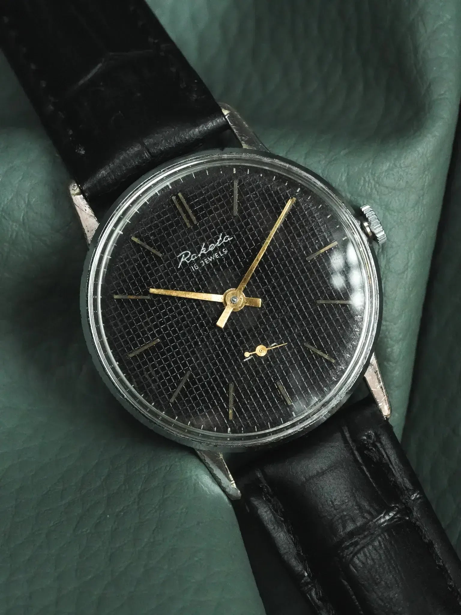 Raketa - Black Honeycomb sub-second OR - 1960s