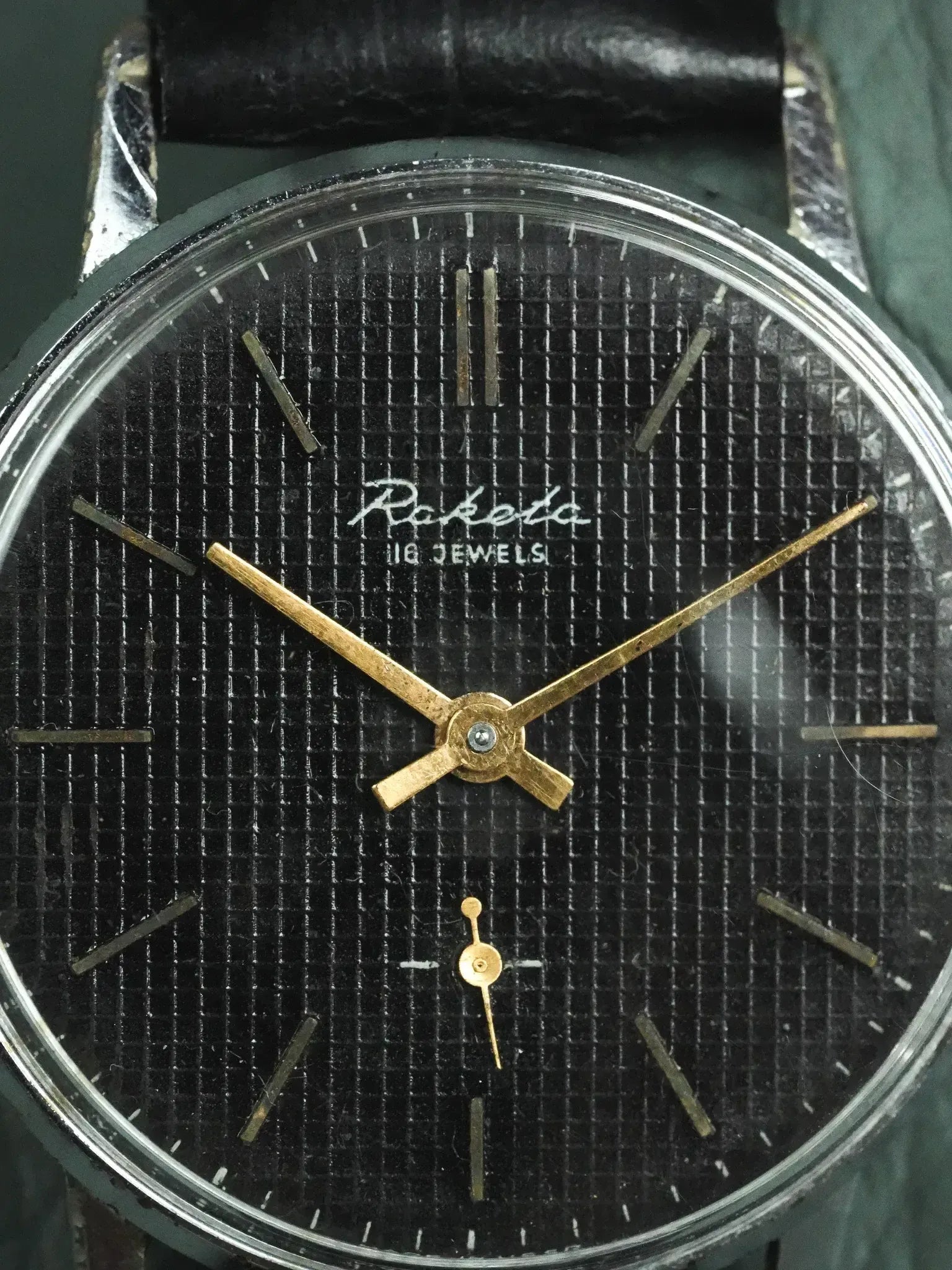 Raketa - Black Honeycomb sub-second OR - 1960s