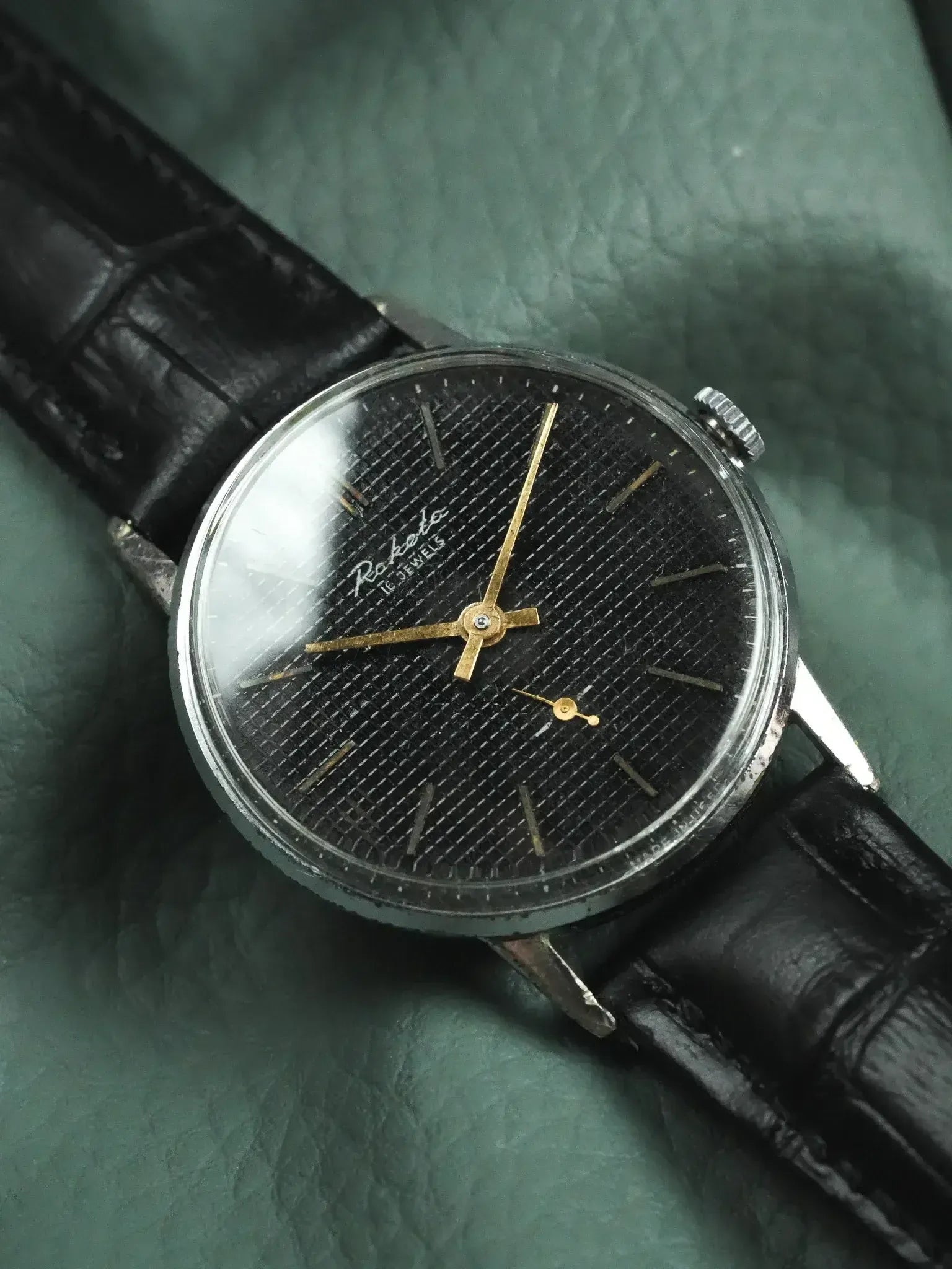 Raketa - Black Honeycomb sub-second OR - 1960s