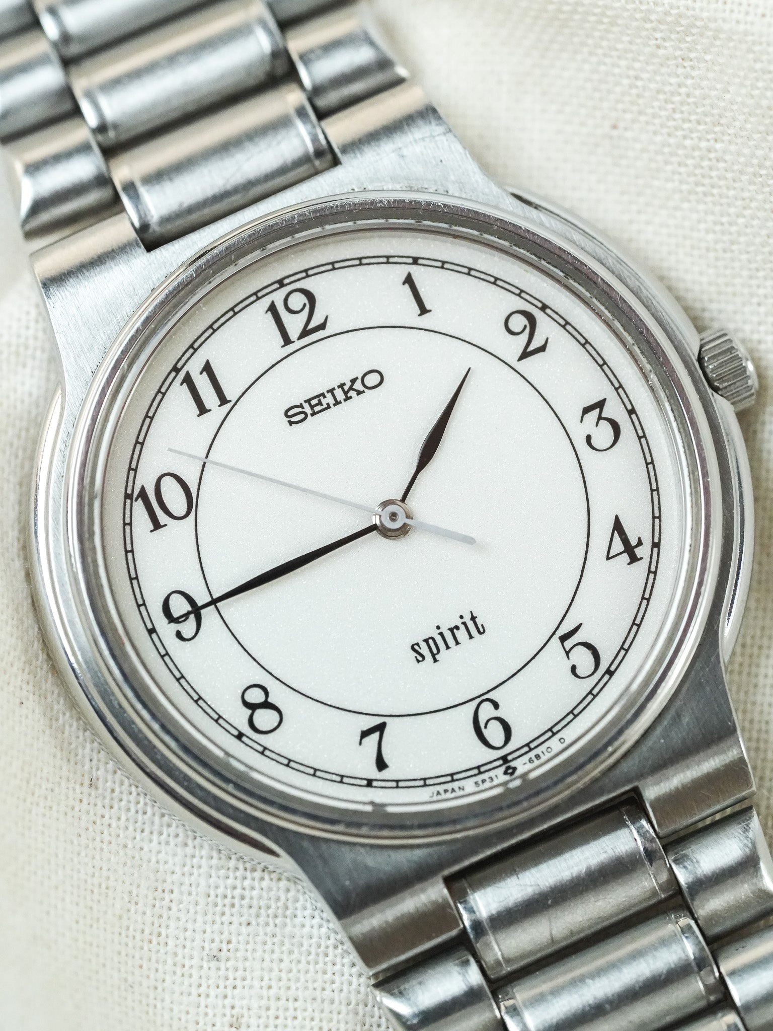 Seiko - Spirit Rond Acier Blanc sablé Chiffres Arabes Bracelet acier - 1987