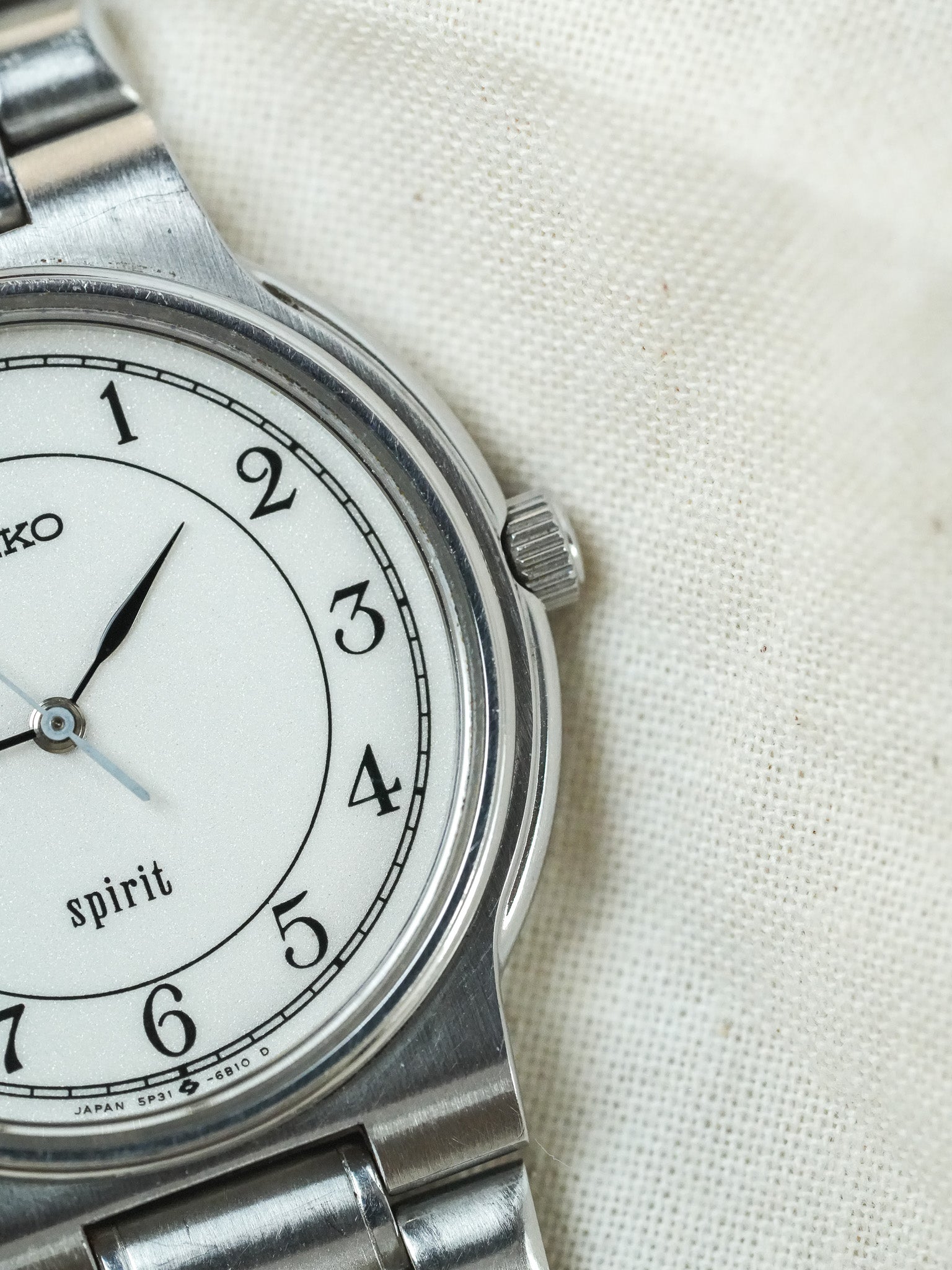 Seiko - Spirit Rond Acier Blanc sablé Chiffres Arabes Bracelet acier - 1987