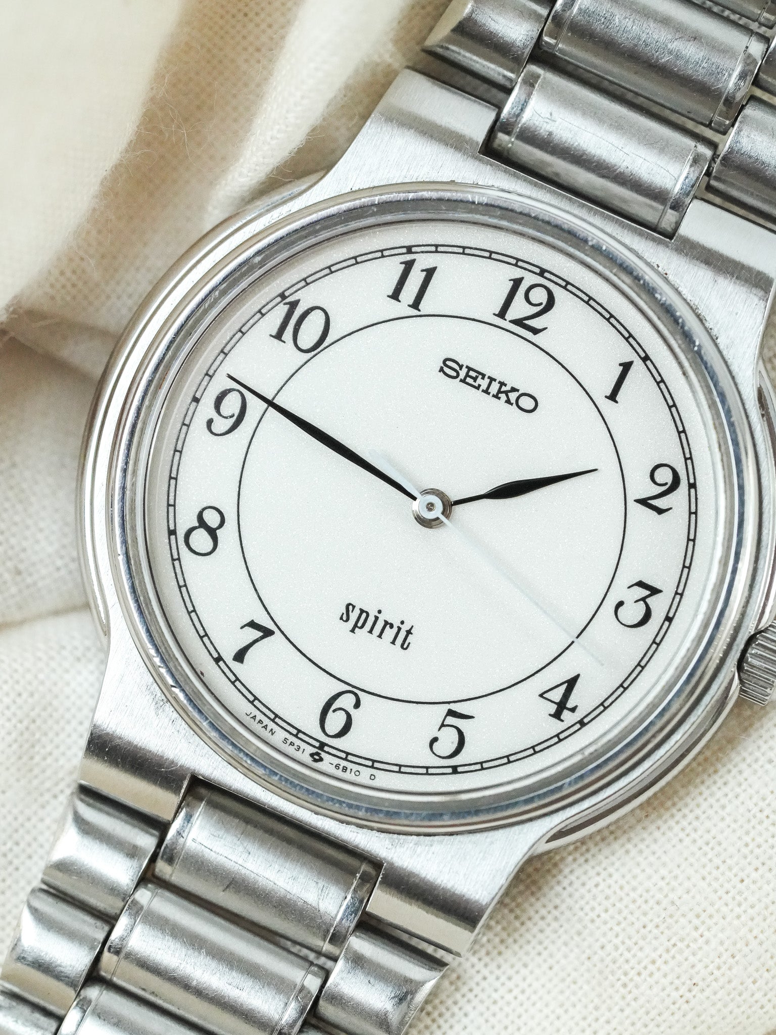 Seiko - Spirit Rond Acier Blanc sablé Chiffres Arabes Bracelet acier - 1987