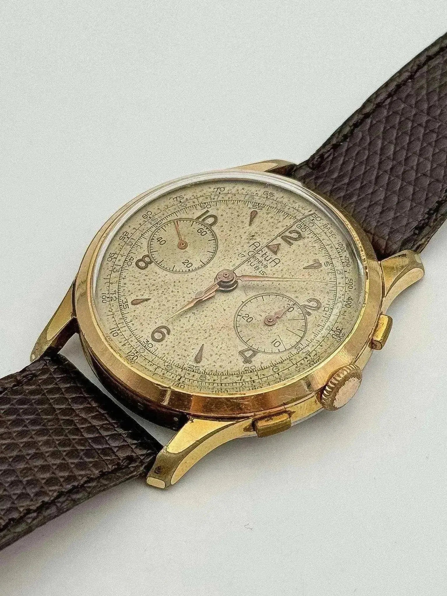 Actua Genève - Chrono Landeron Plaqué or - 1950s - Atelier Victor