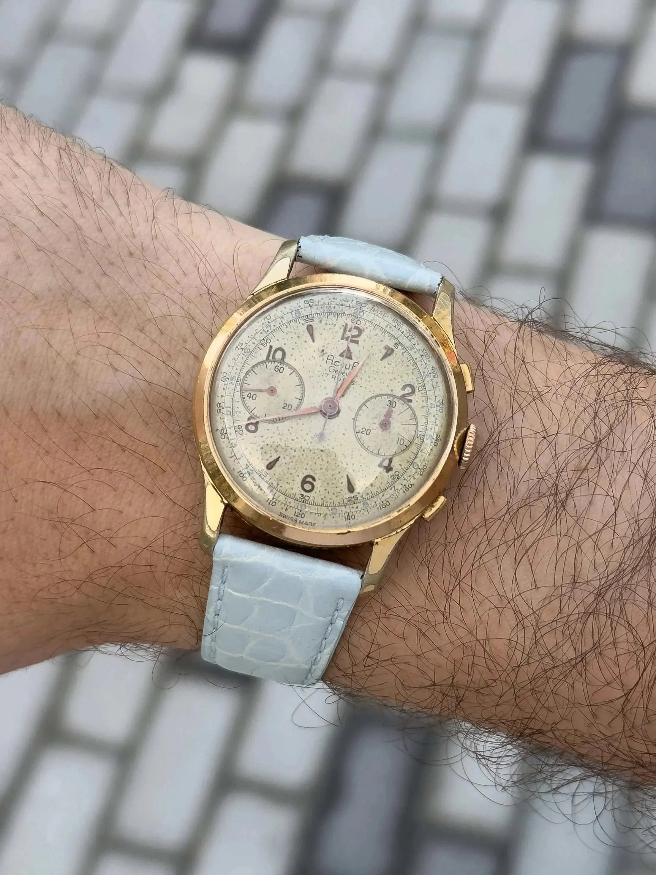 Actua Genève - Chrono Landeron Plaqué or - 1950s - Atelier Victor - Vintage Shop