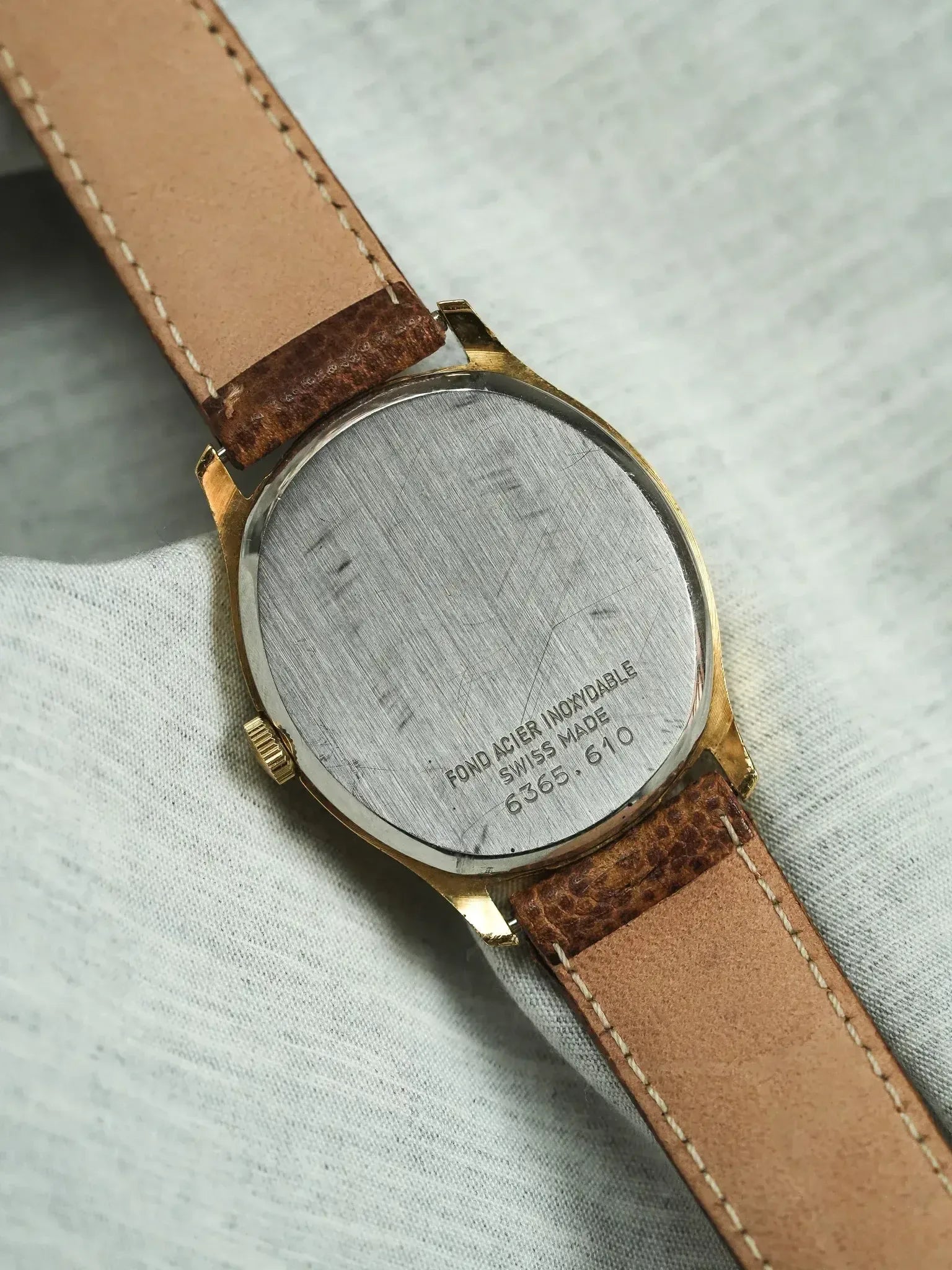 Aldex - Tonneau Incabloc Or - 1970s - Atelier Victor