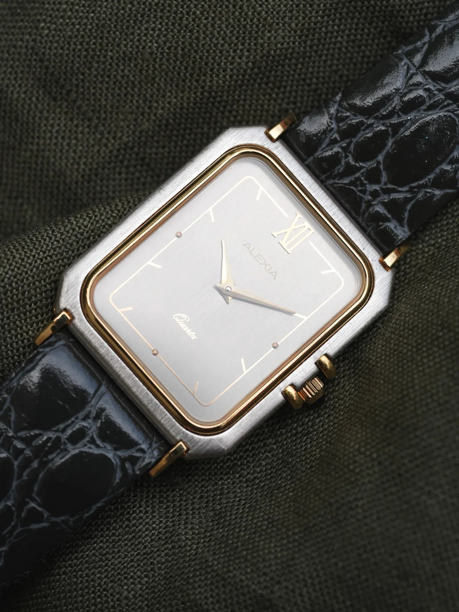 Alexia - Tank Acier Plaqué or Slim - NOS - 1980s - Atelier Victor