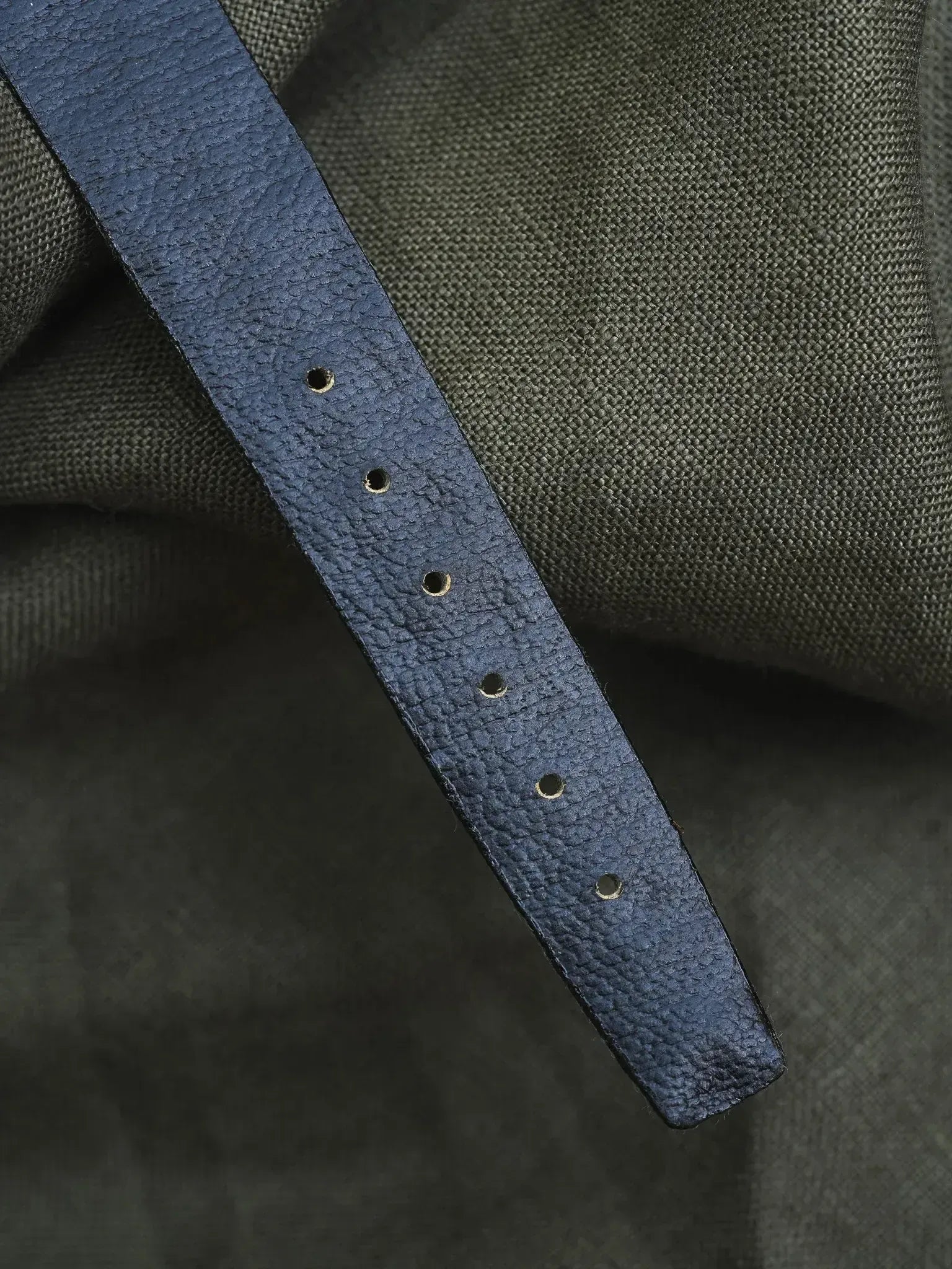 Alexia - Tank Acier Plaqué or Slim - NOS - 1980s - Atelier Victor