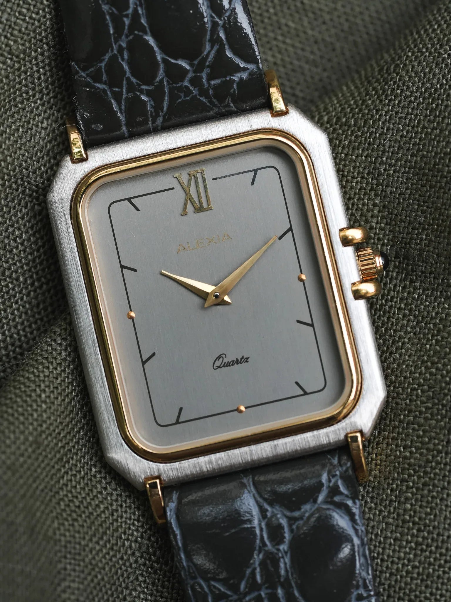 Alexia - Tank Acier Plaqué or Slim - NOS - 1980s - Atelier Victor