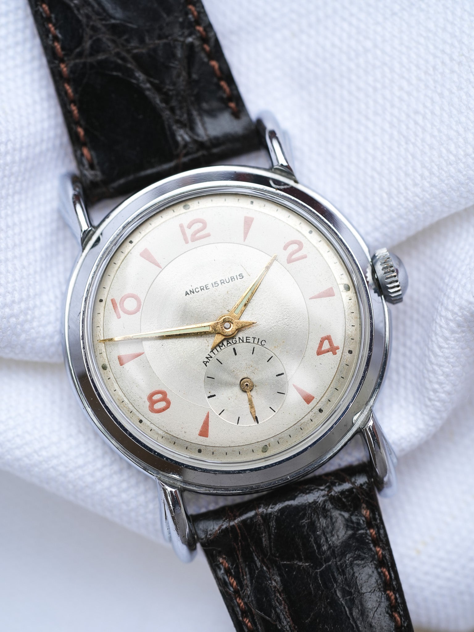 Anonyme - Tear drops Index Saumon - 1970s - Atelier Victor Paris - Vintage Watch Shop Dubai