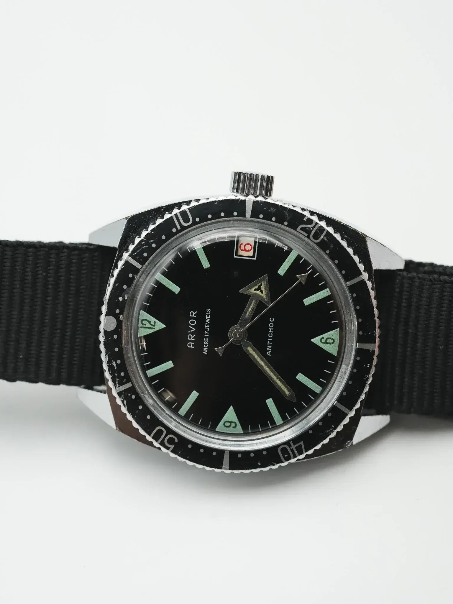 Arvor - Plongeuse Cadran noir - 1960s - Atelier Victor