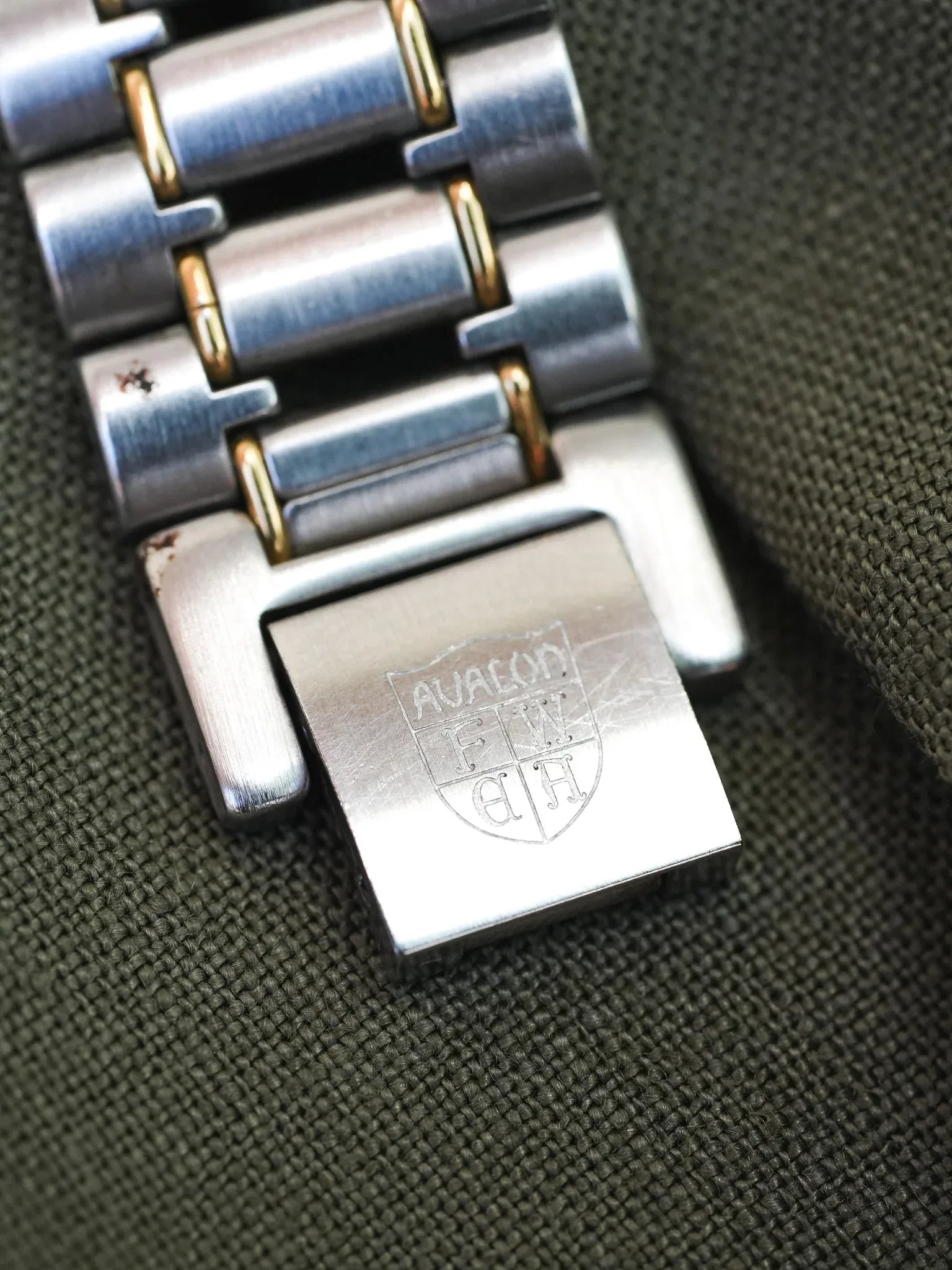 Avalon x Citizen - Triple Calendar Acier Or - 1980s - Atelier Victor - Vintage Shop