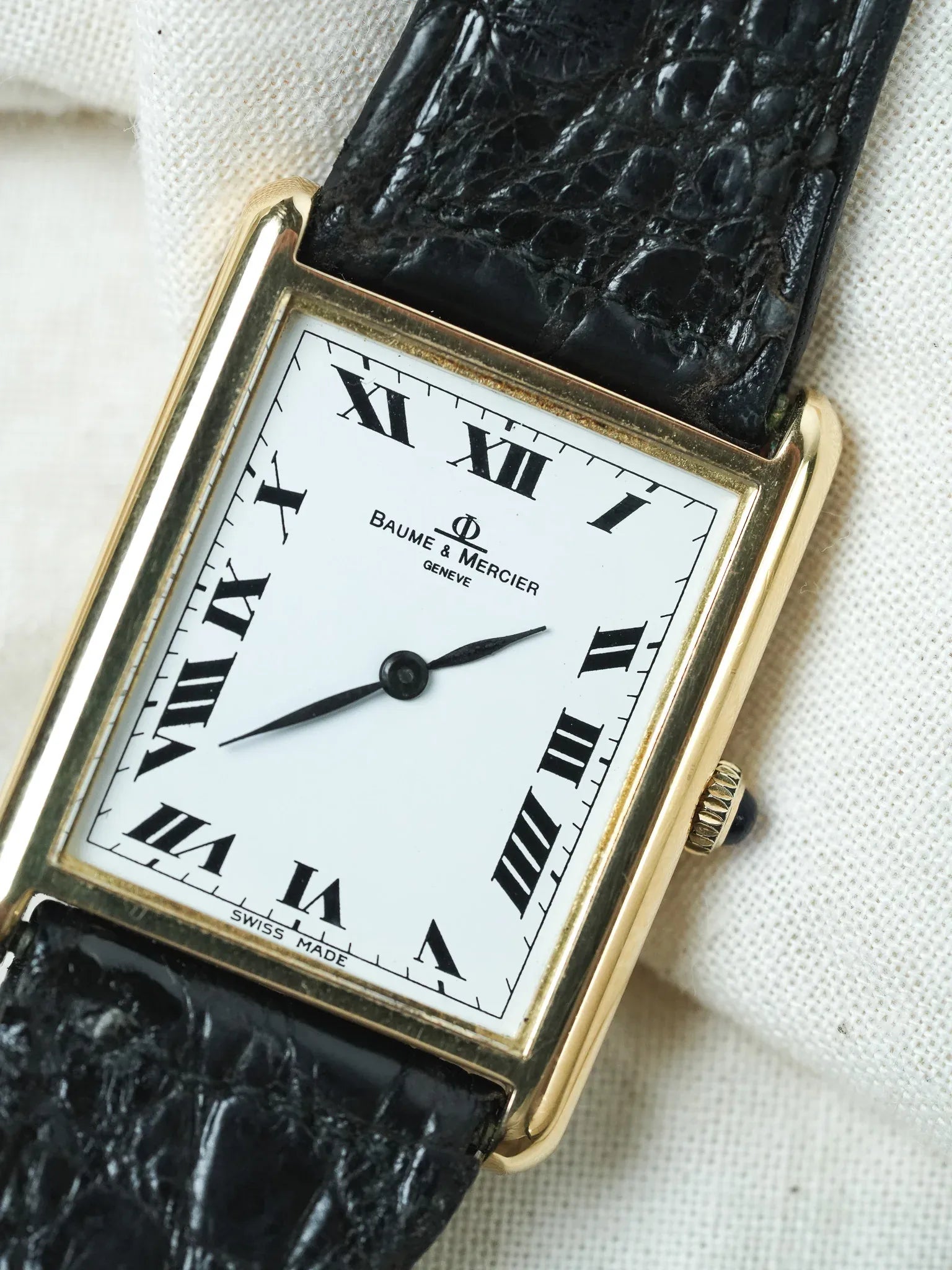 Baume & Mercier - 37059 Tank Or jaune 18k - boite - 1970s - Atelier Victor - Vintage Shop