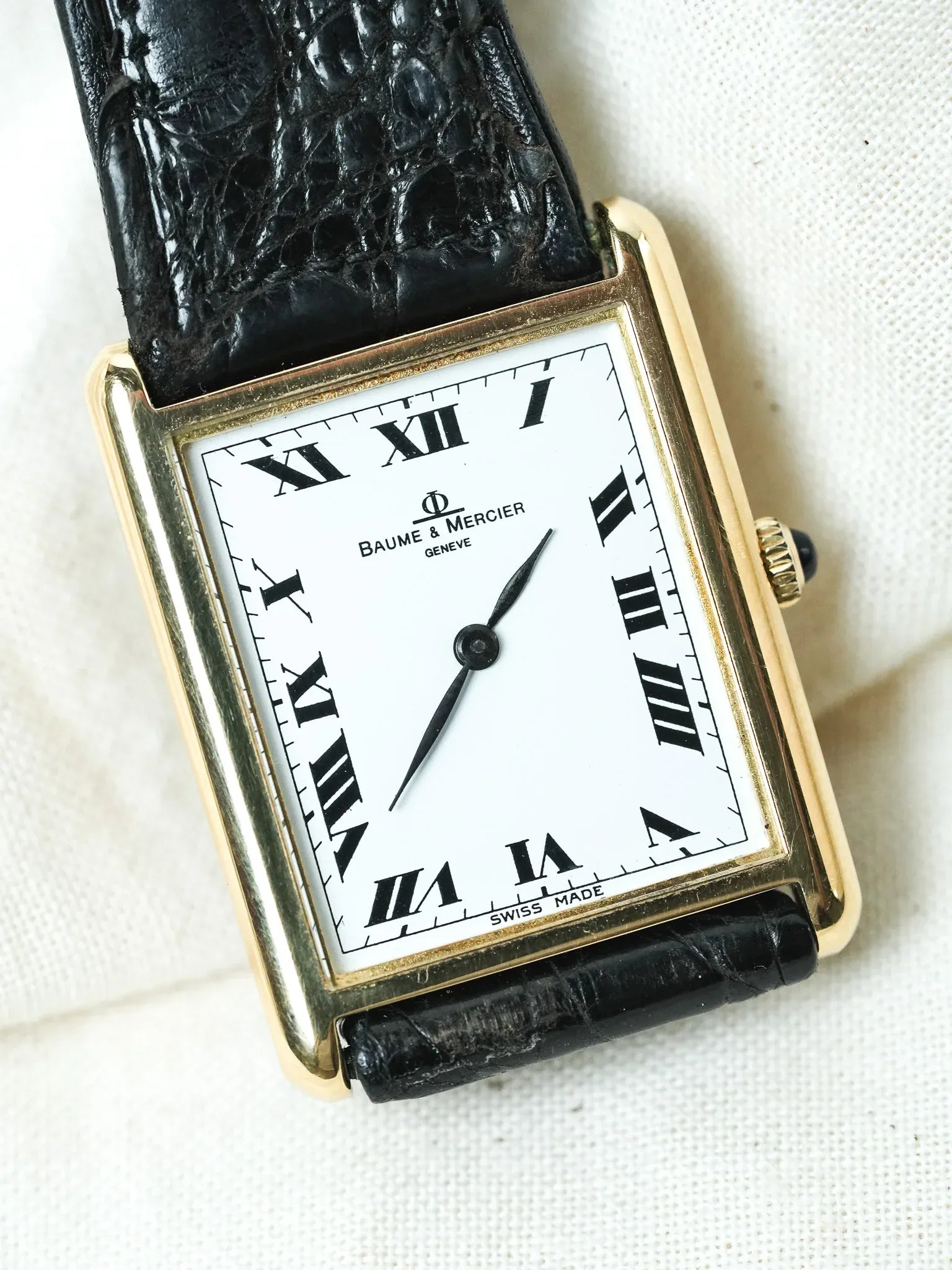 Baume & Mercier - 37059 Tank Or jaune 18k - boite - 1970s - Atelier Victor - Vintage Shop