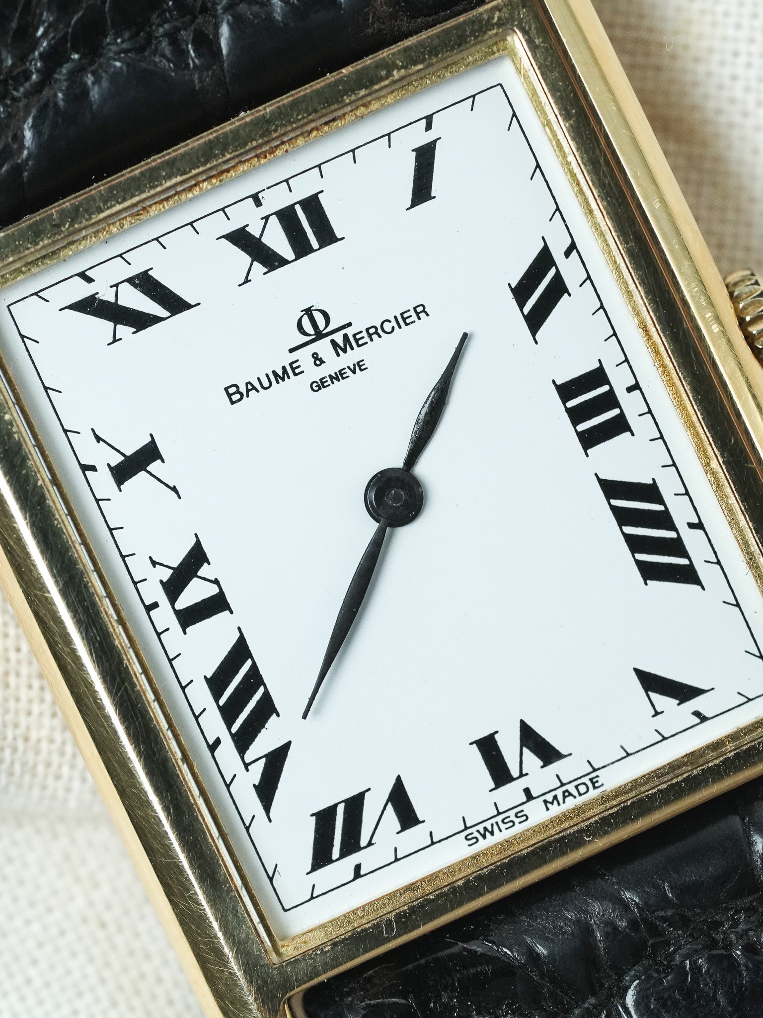 Baume & Mercier - 37059 Tank Or jaune 18k - boite - 1970s - GOPAK