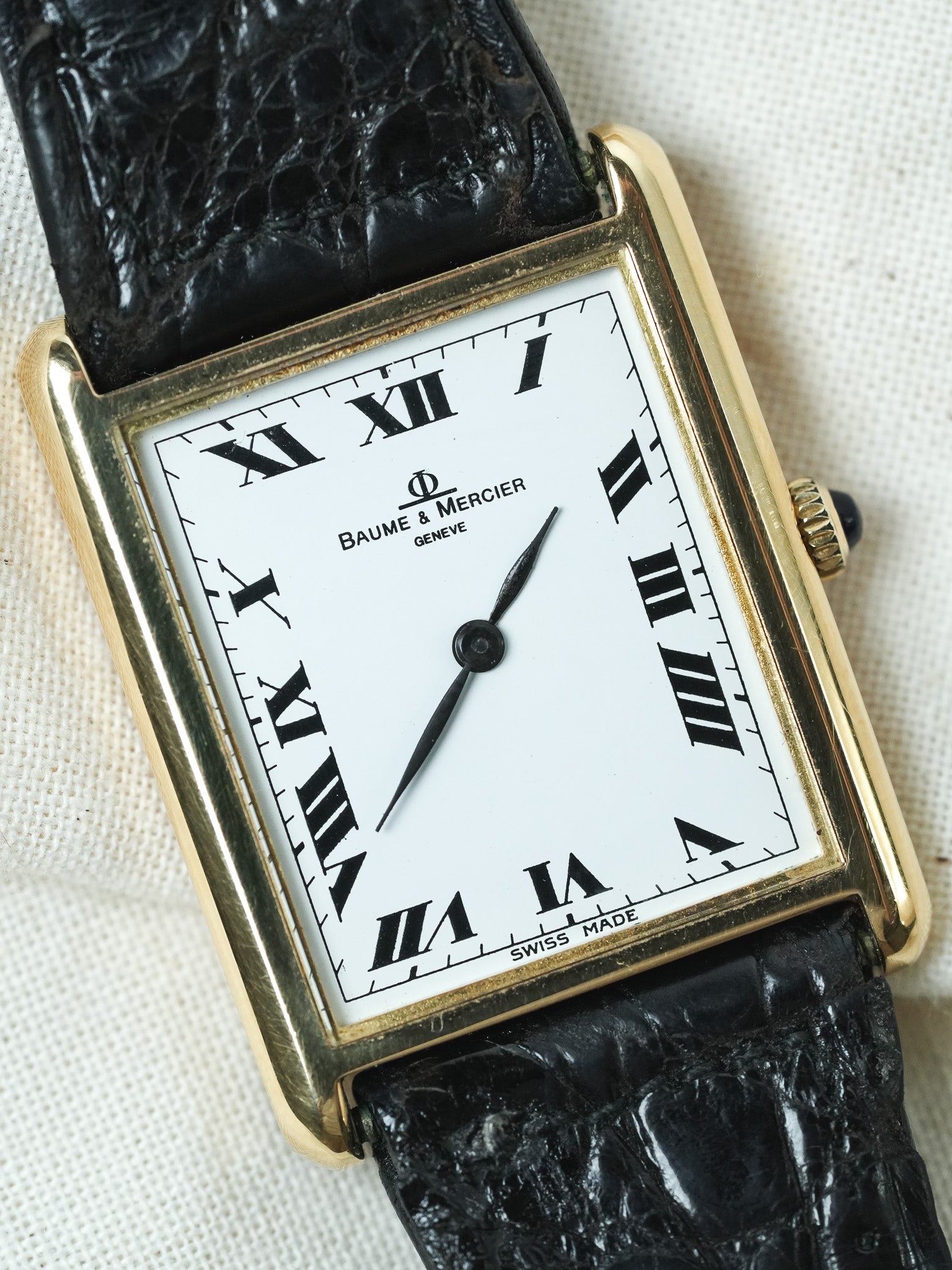 Baume & Mercier - 37059 Tank Or jaune 18k - boite - 1970s - GOPAK