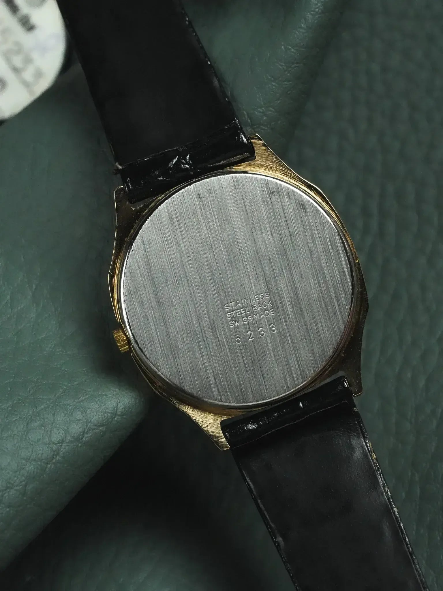 Blue Dot - Tonneau Or Eta Flatline Quartz - NOS - 1990s - Atelier Victor