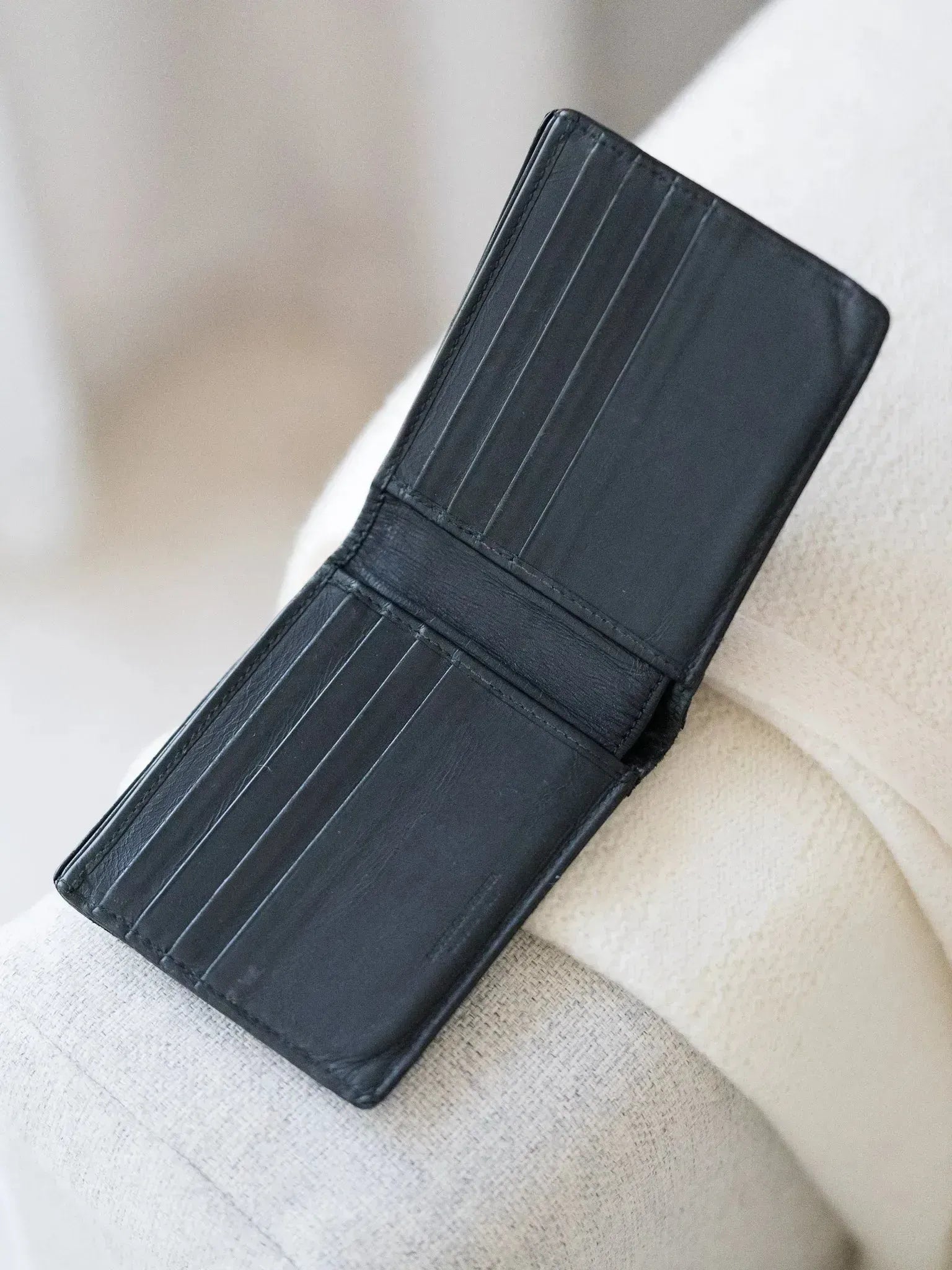 Bottega Veneta - Portefeuille Cuir Noir - Atelier Victor