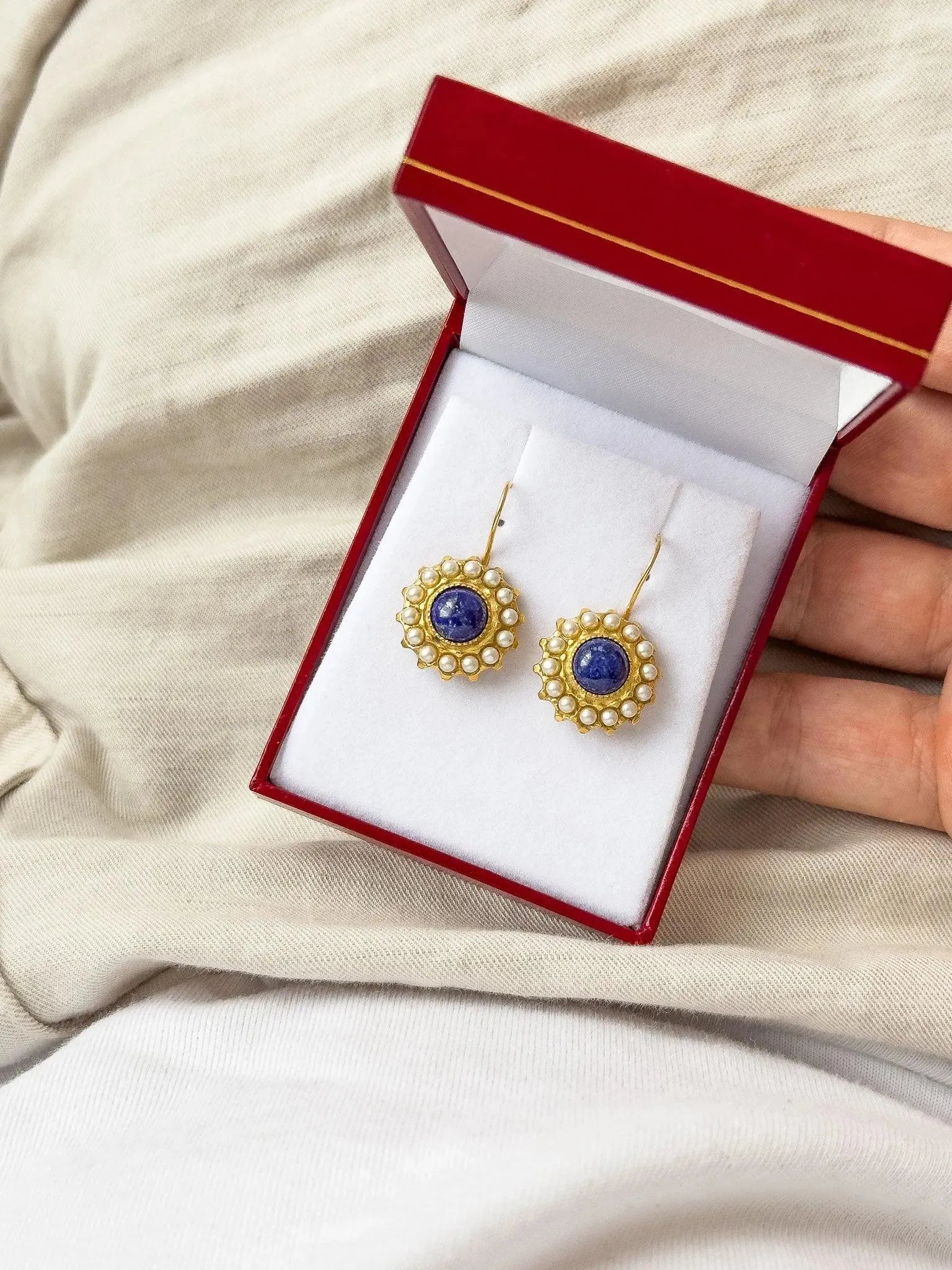 Boucles d’oreilles - Vermeil Lapis Lazuli Perles Naturelles - Atelier Victor Paris - Vintage Watch Shop Dubai