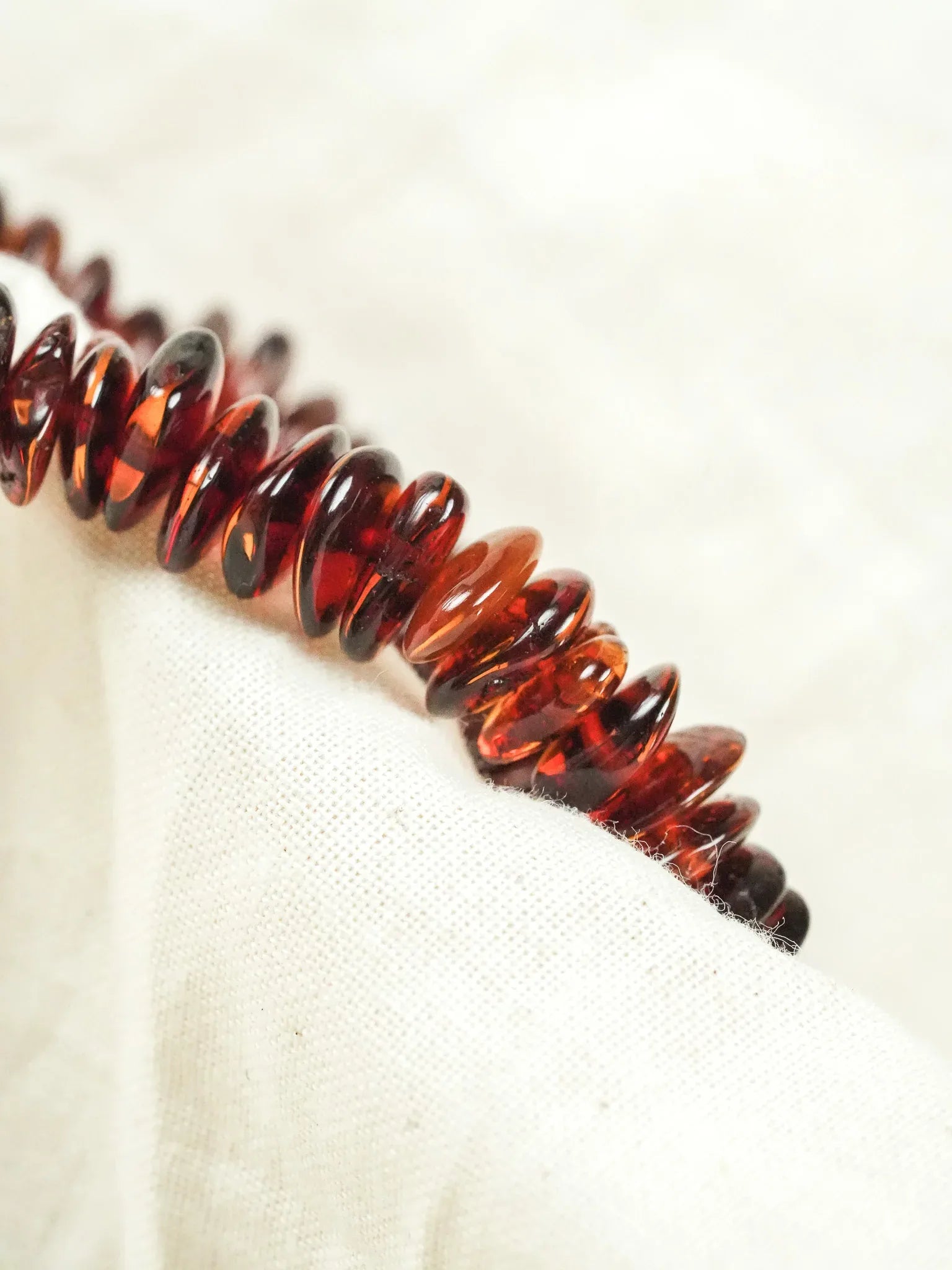 Bracelet en Ambre Baltique naturel - Plaques Large Cognac - Atelier Victor