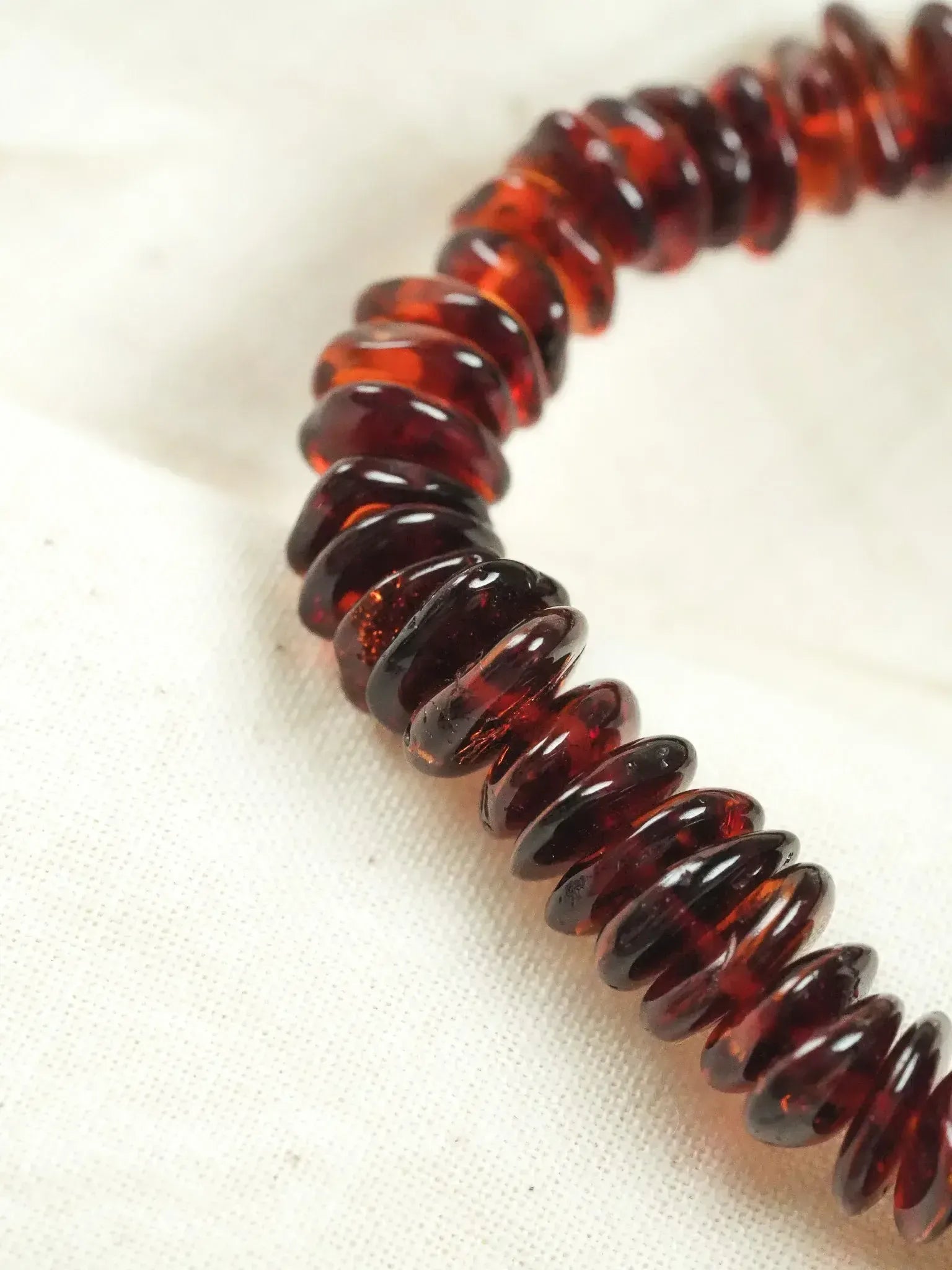 Bracelet en Ambre Baltique naturel - Plaques Large Cognac - Atelier Victor