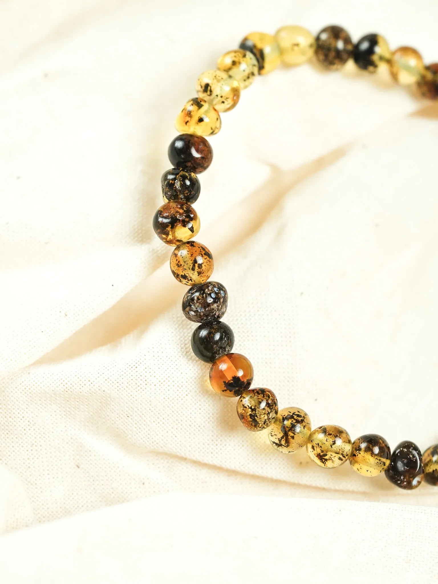 Bracelet en Ambre Baltique naturel - Rond Vert - Atelier Victor