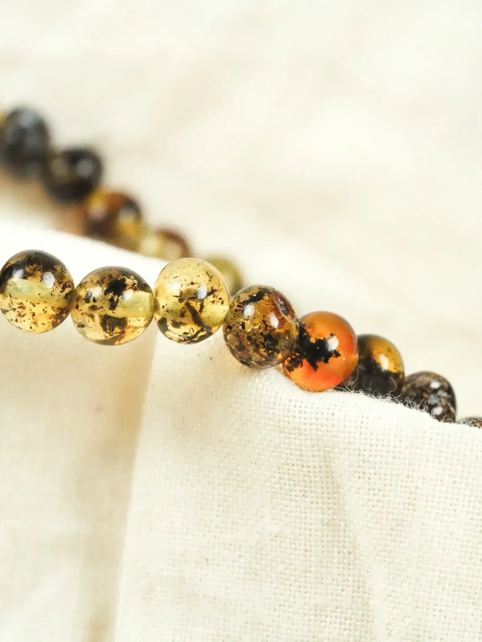 Bracelet en Ambre Baltique naturel - Rond Vert - Atelier Victor