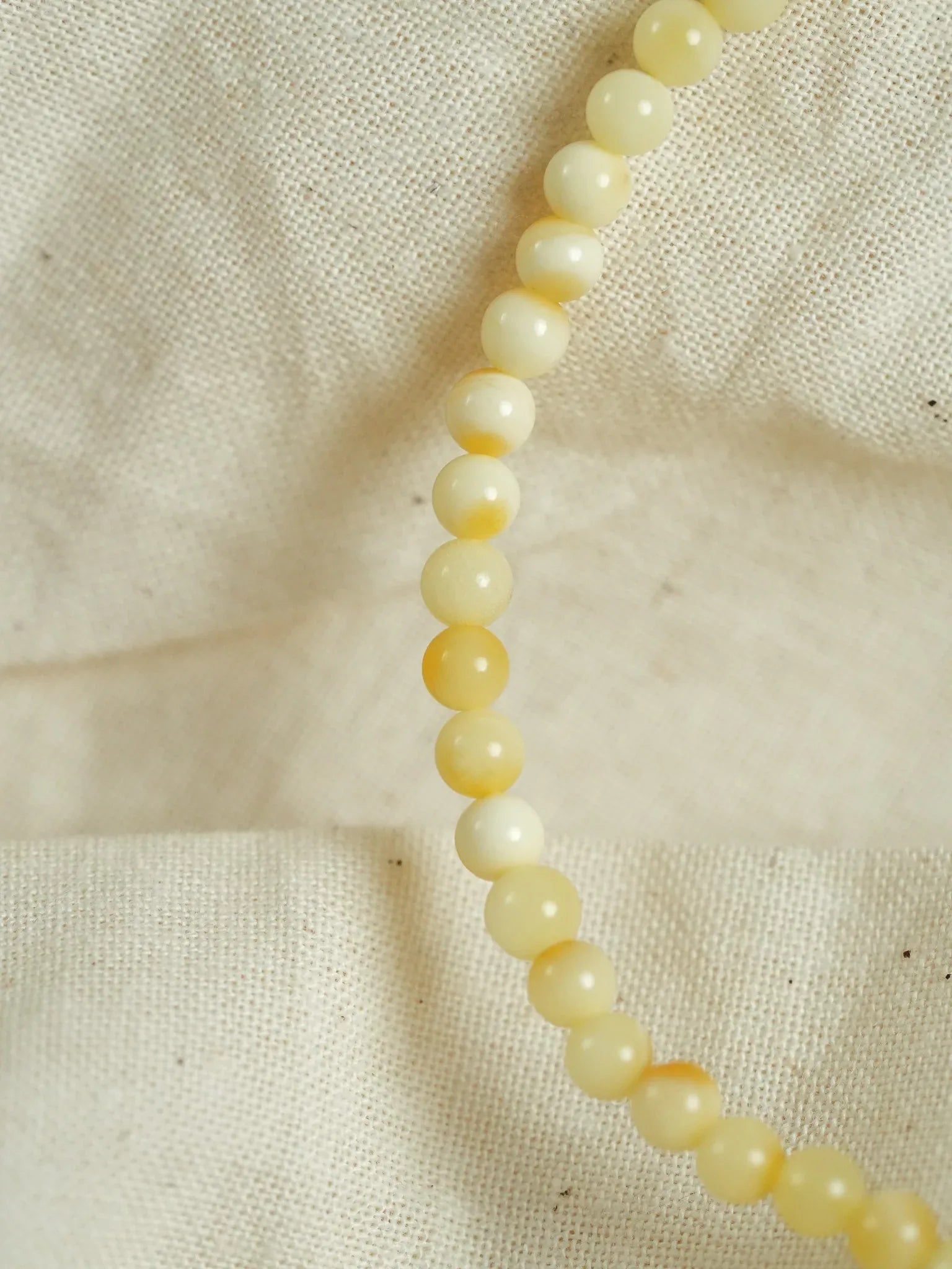 Bracelet en Ambre Baltique naturel - Rondes fines Jaune clair - Atelier Victor