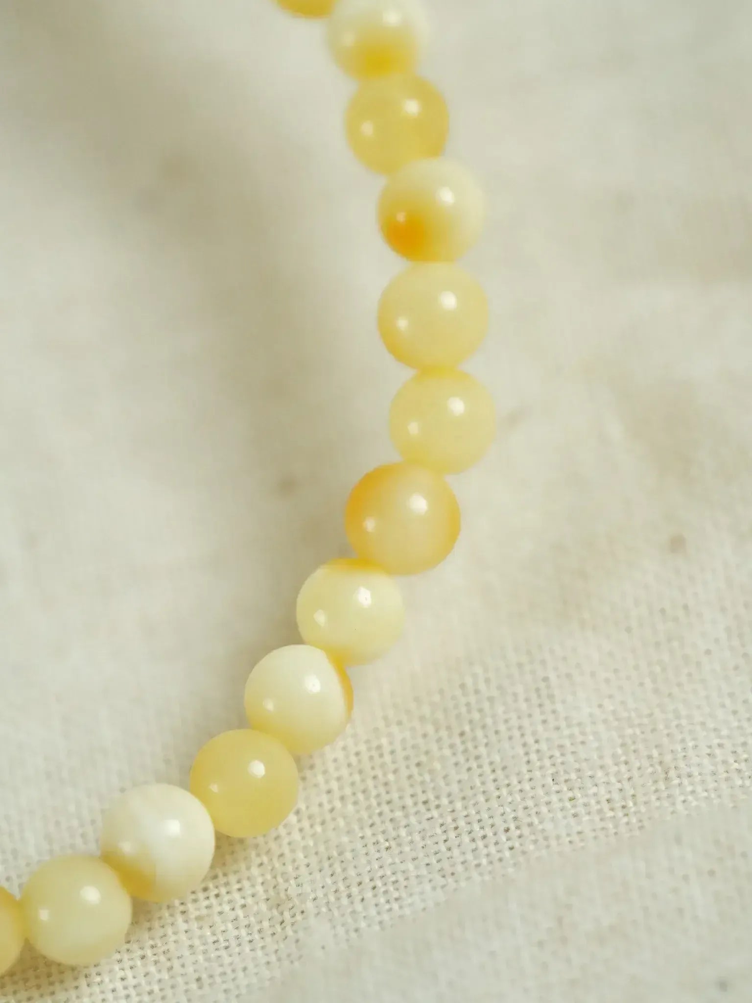 Bracelet en Ambre Baltique naturel - Rondes fines Jaune clair - Atelier Victor