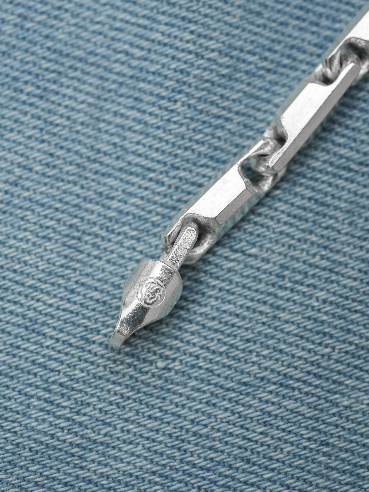 Bracelet en argent 925 - Edgard - Large - Atelier Victor Paris - Vintage Watch Shop Dubai