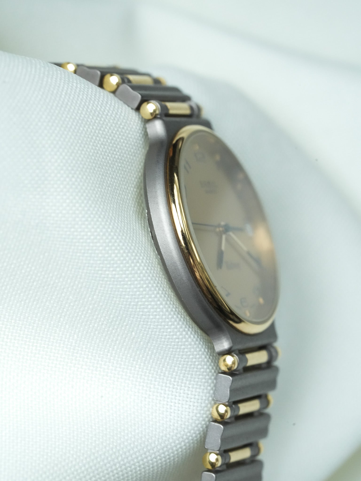 Breil - Матовый серый с золотым циферблатом - Новый со склада - 1990s