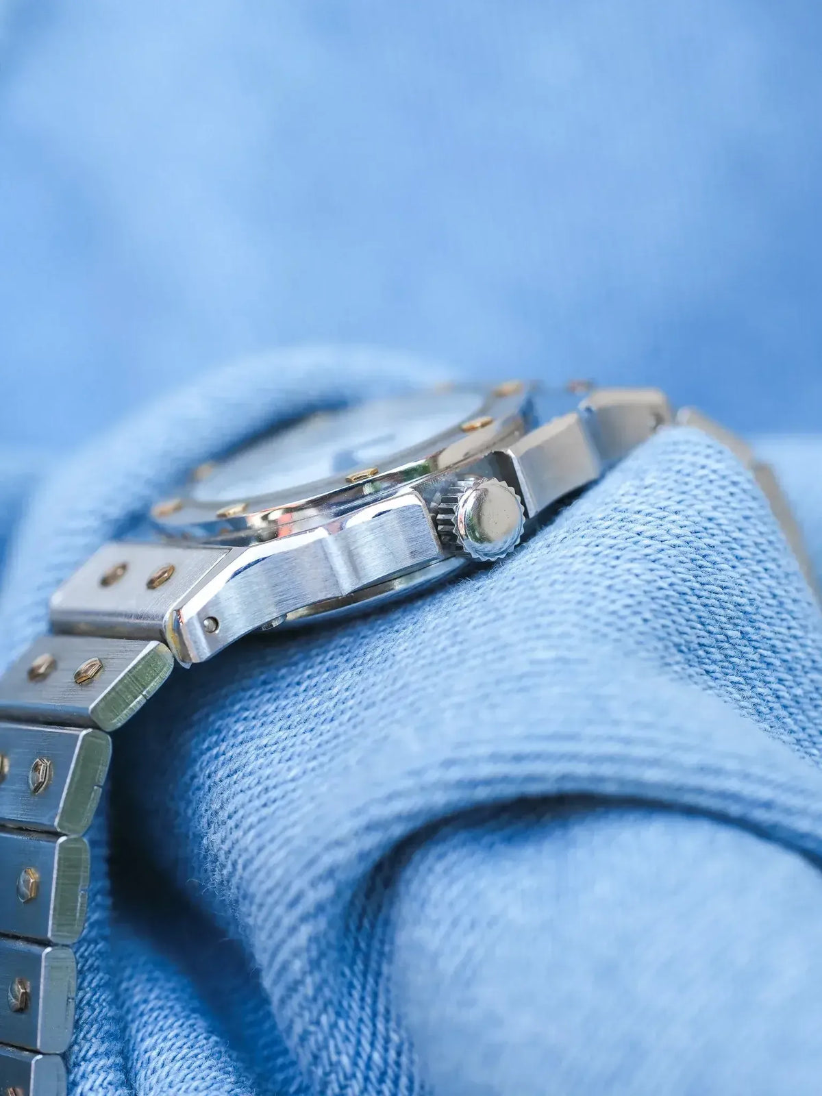 Audemars Piguet Royal Oak vintage, steel case with octagonal bezel, on blue denim