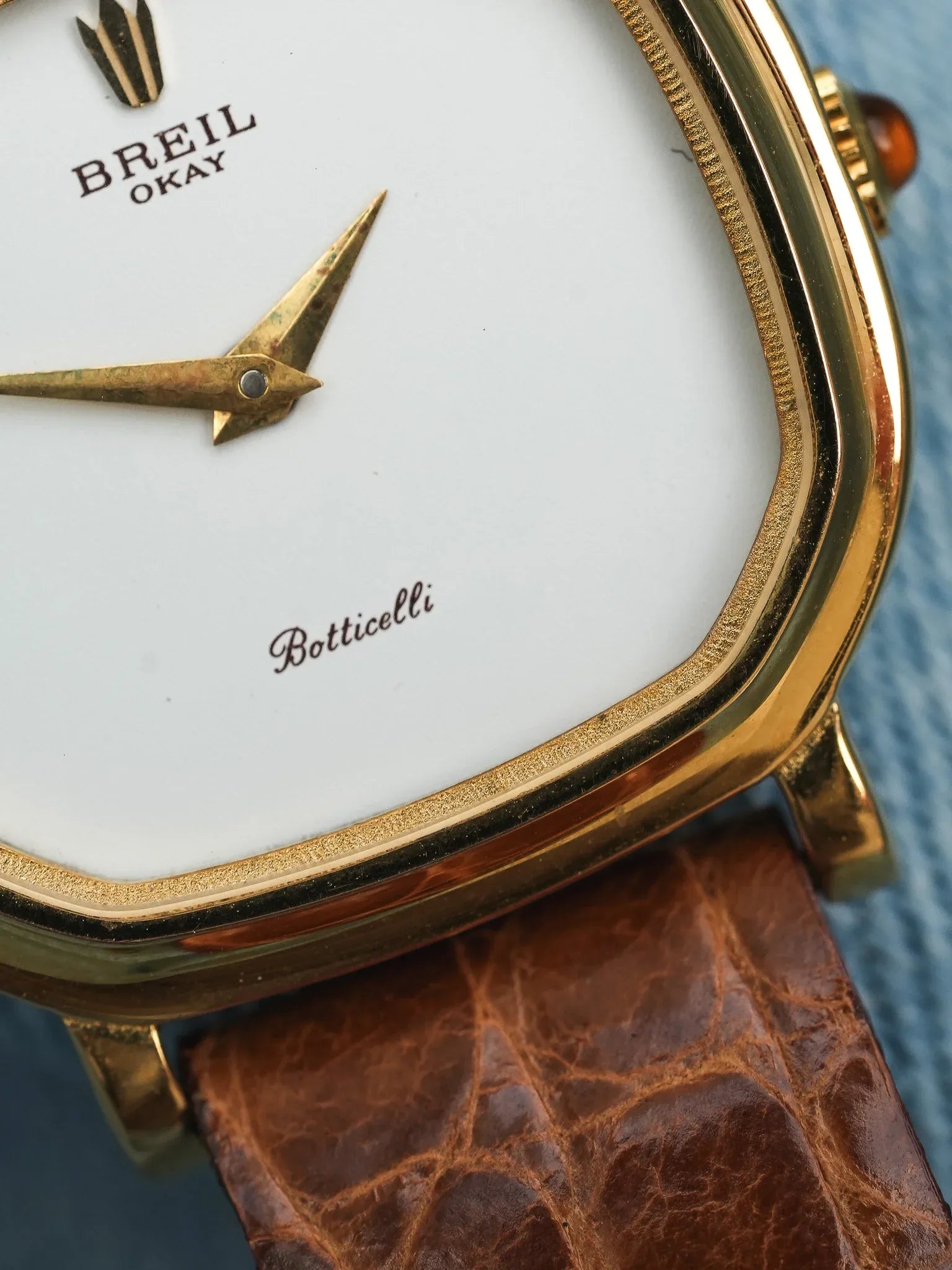 Breil - Mini Octogonale Or Cadran blanc Cabochon orange - NOS - 1980s - Atelier Victor