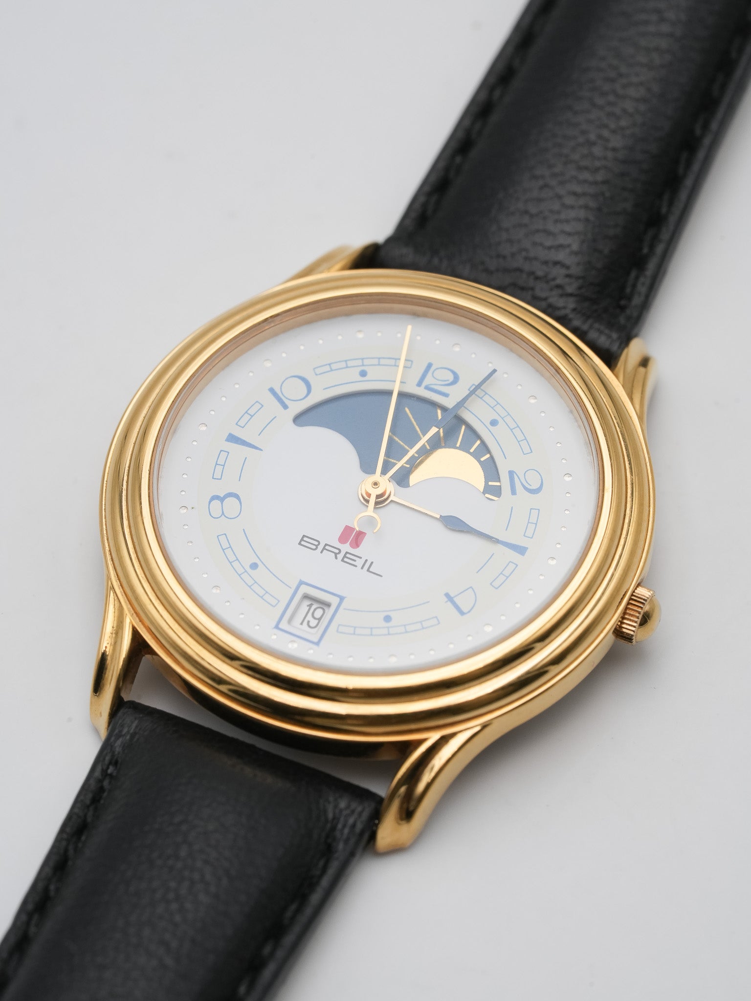 Breil - Phase de Lune Plaqué or - NOS - 1980s - Atelier Victor Paris - Vintage Watch Shop Dubai