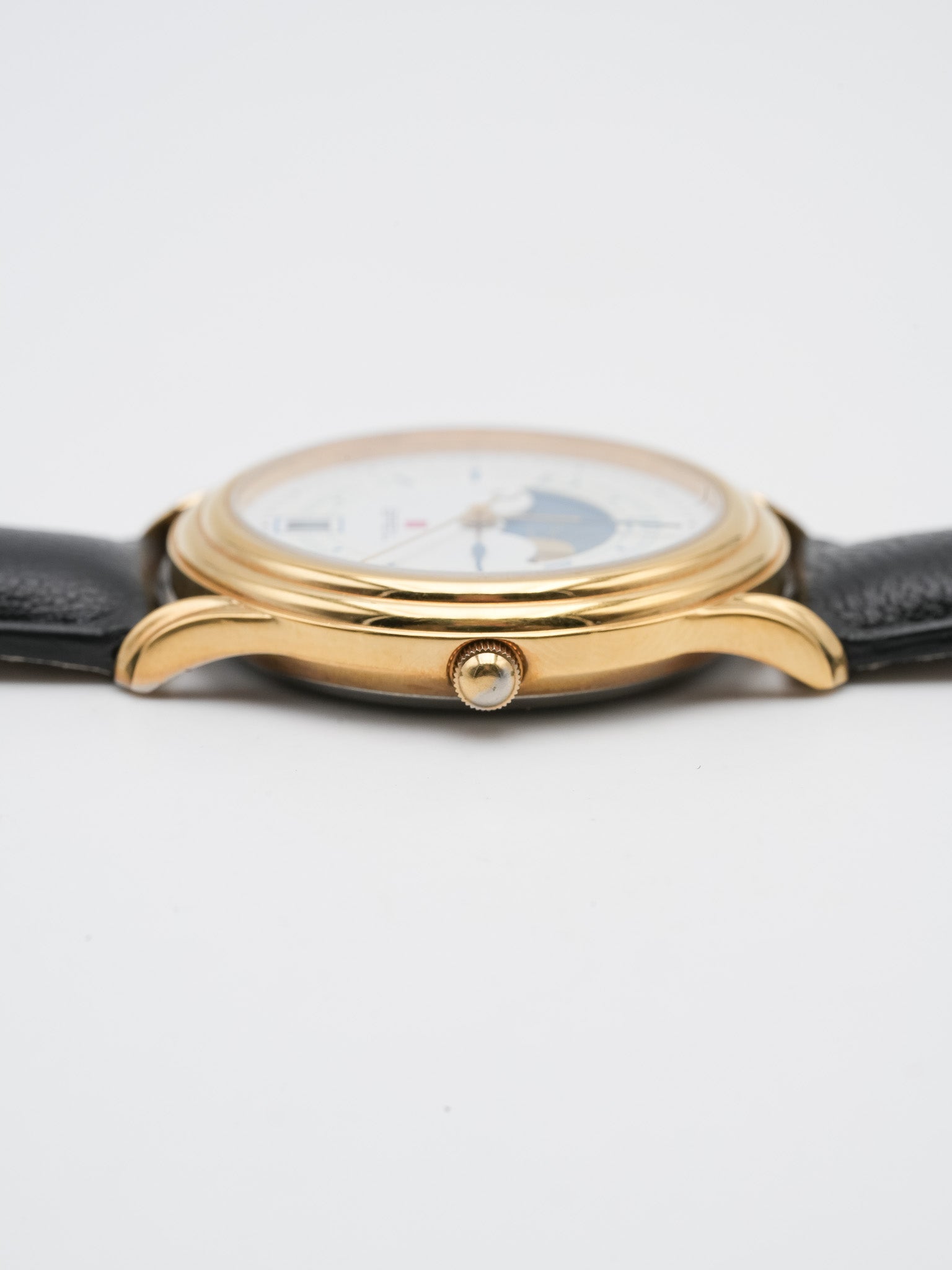 Breil - Phase de Lune Plaqué or - NOS - 1980s - Atelier Victor Paris - Vintage Watch Shop Dubai